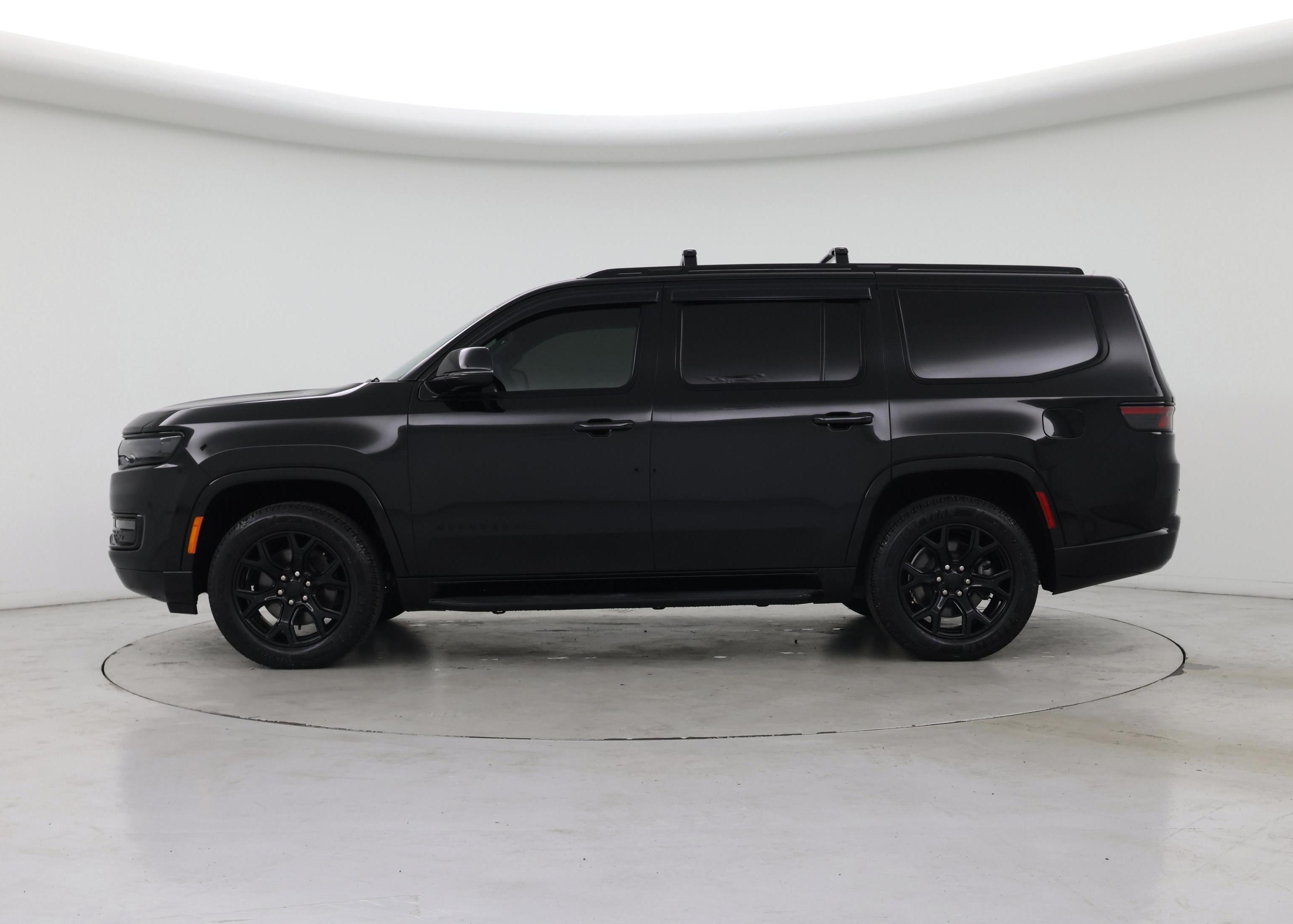 Thumbnail: 2023 Jeep Wagoneer - 3