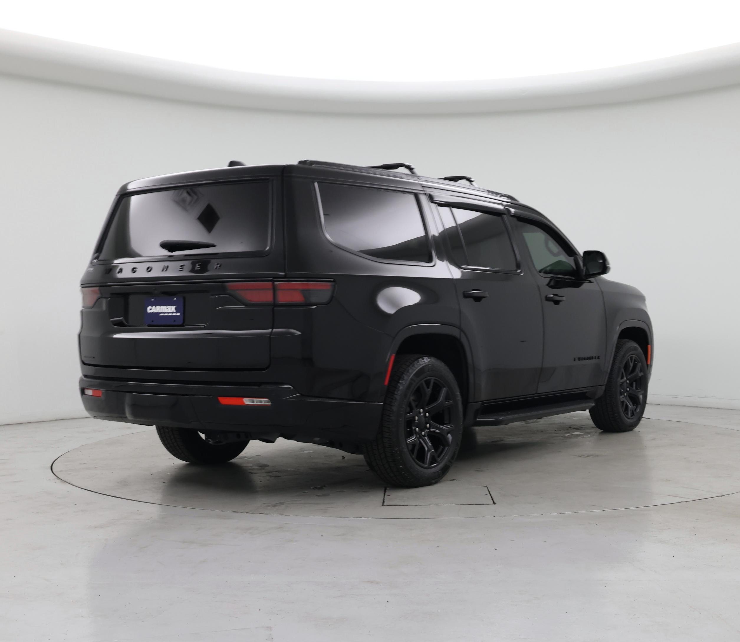 Thumbnail: 2023 Jeep Wagoneer - 8