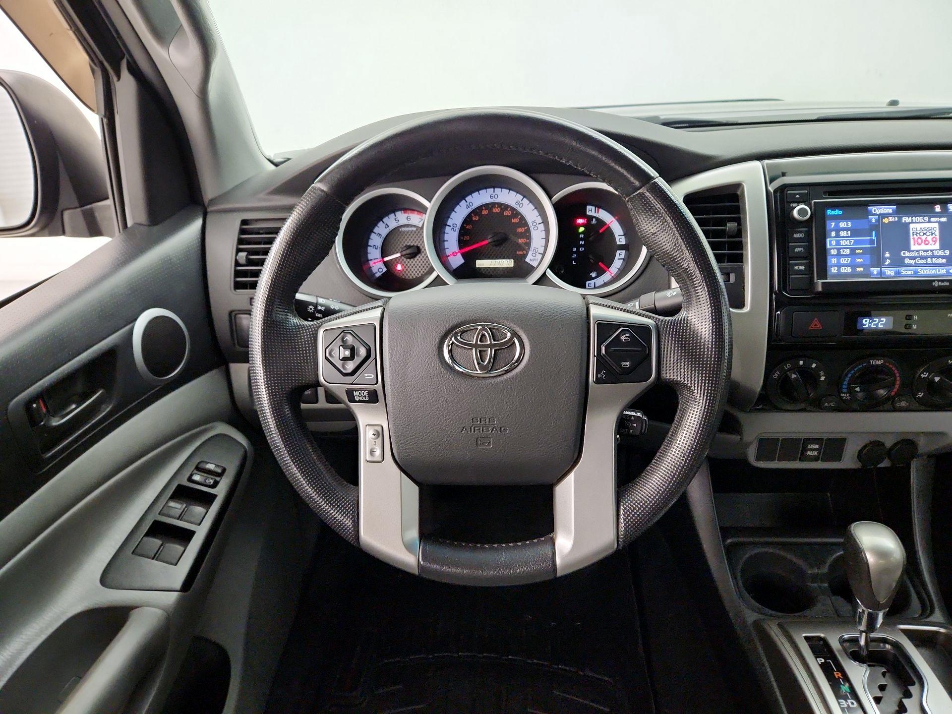 Thumbnail: 2014 Toyota Tacoma - 10