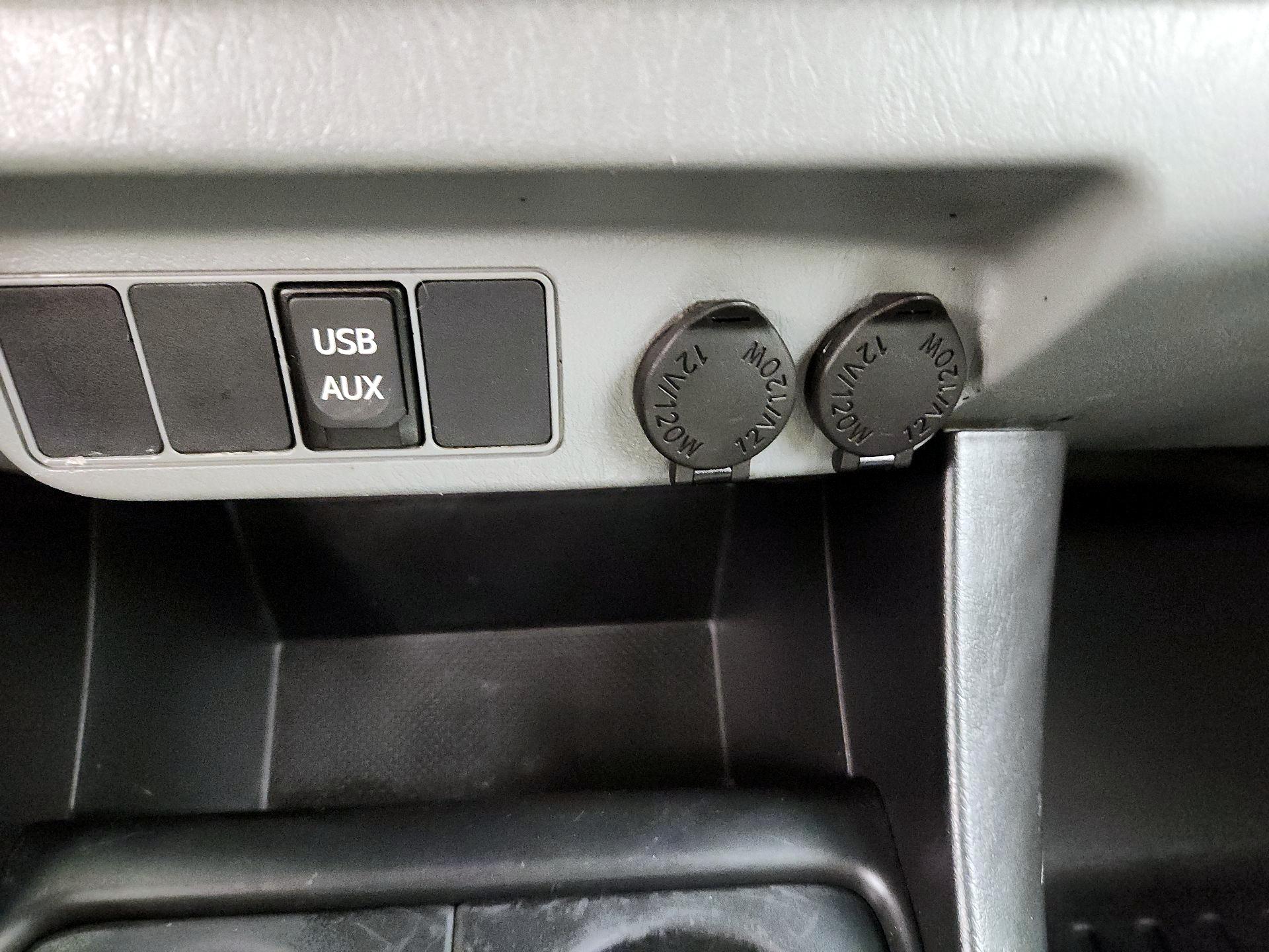 Thumbnail: 2014 Toyota Tacoma - 18