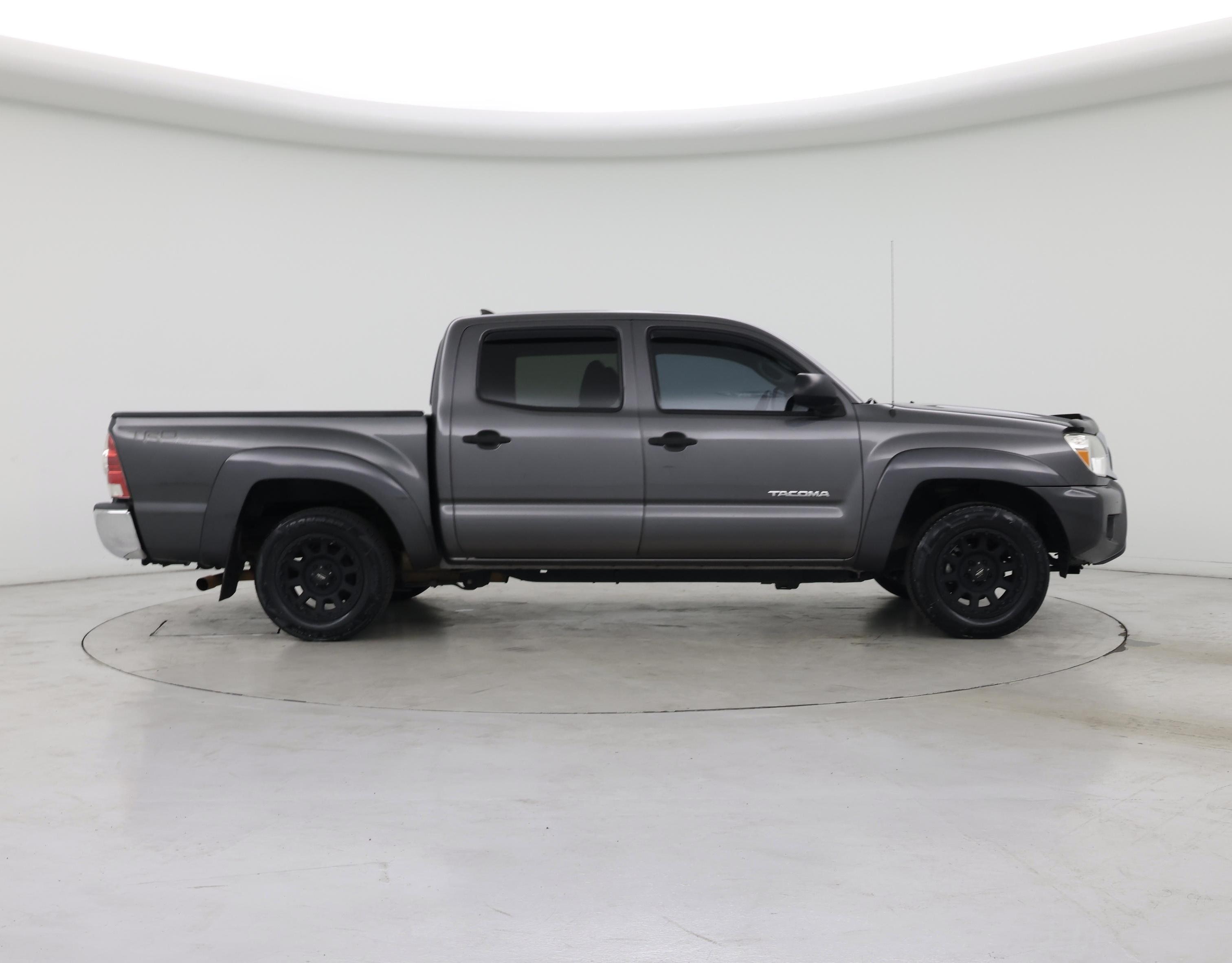 Thumbnail: 2014 Toyota Tacoma - 7