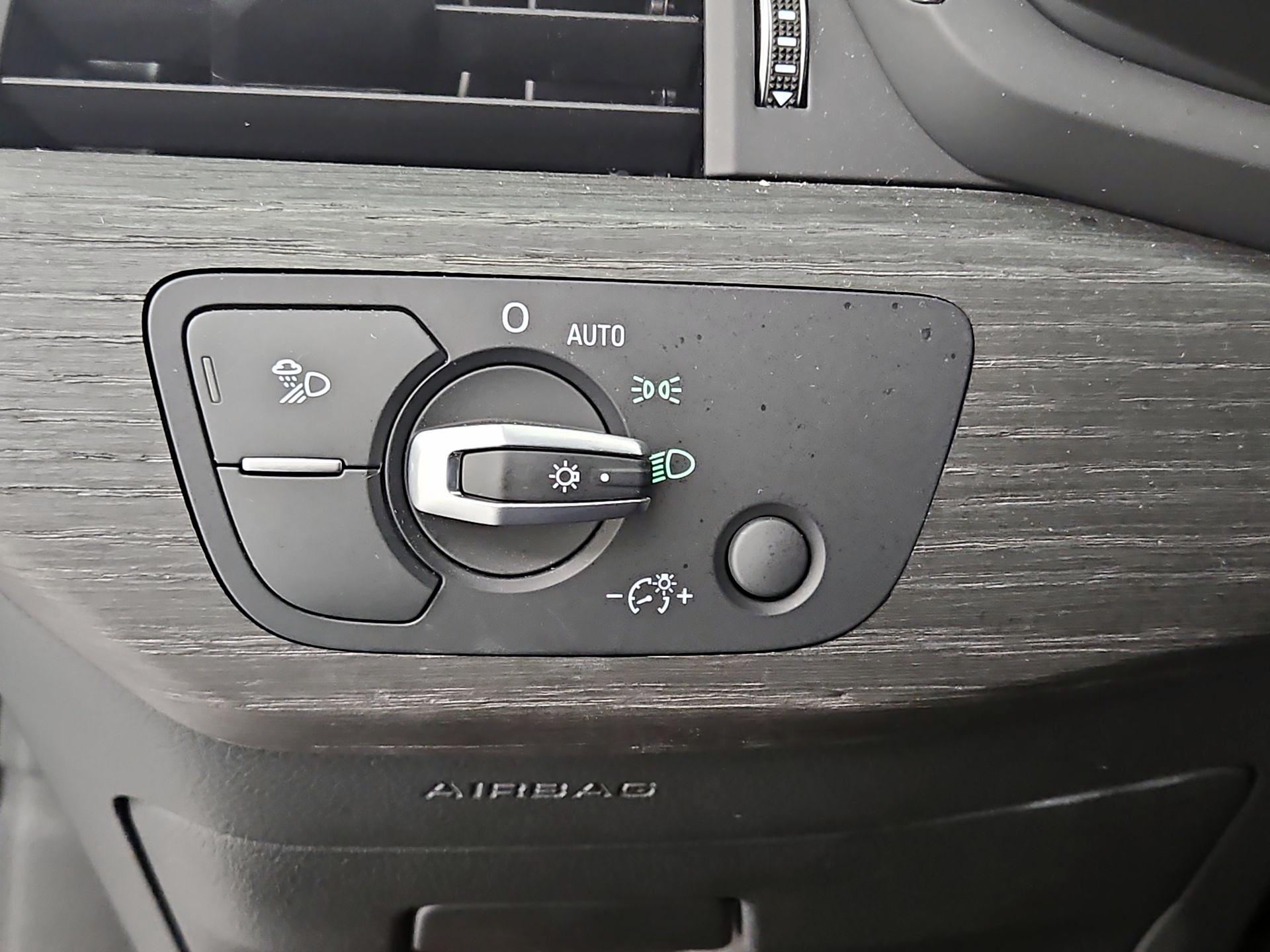 Thumbnail: 2023 Audi A4 - 13