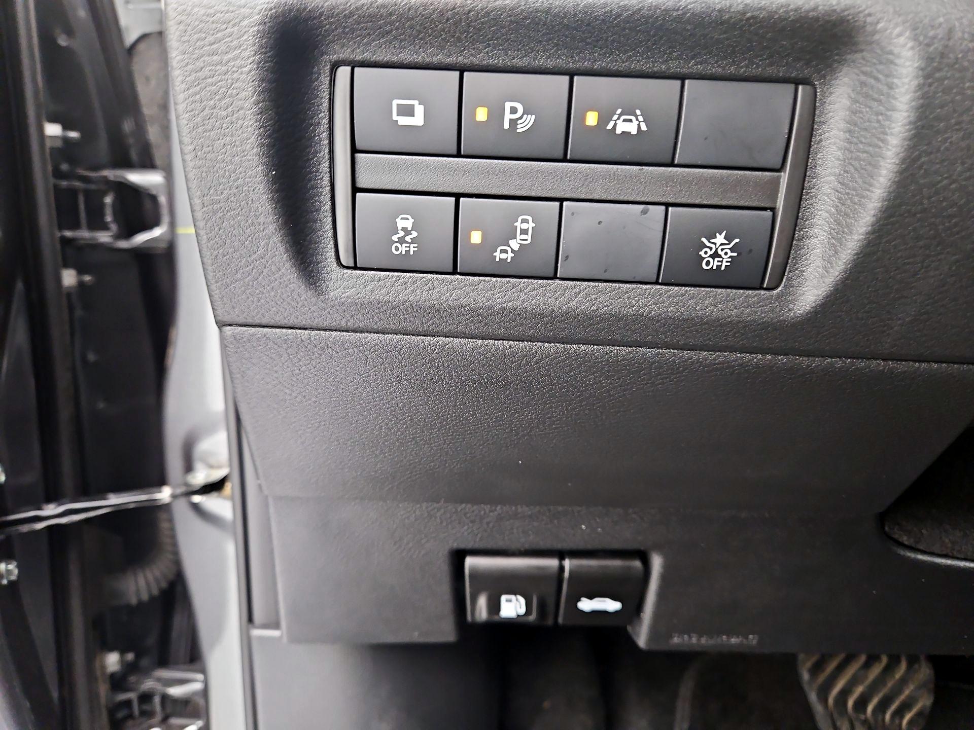 Thumbnail: 2024 Nissan Kicks - 13