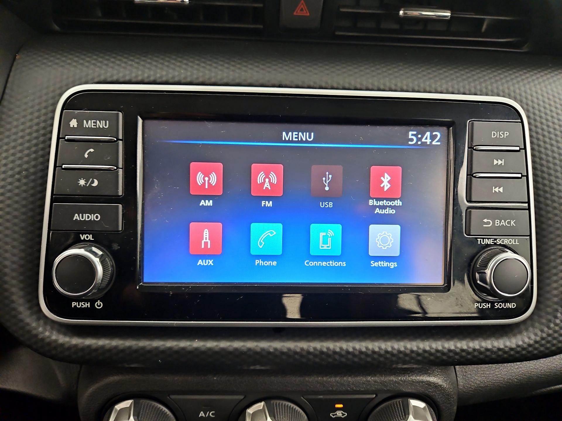 Thumbnail: 2024 Nissan Kicks - 15