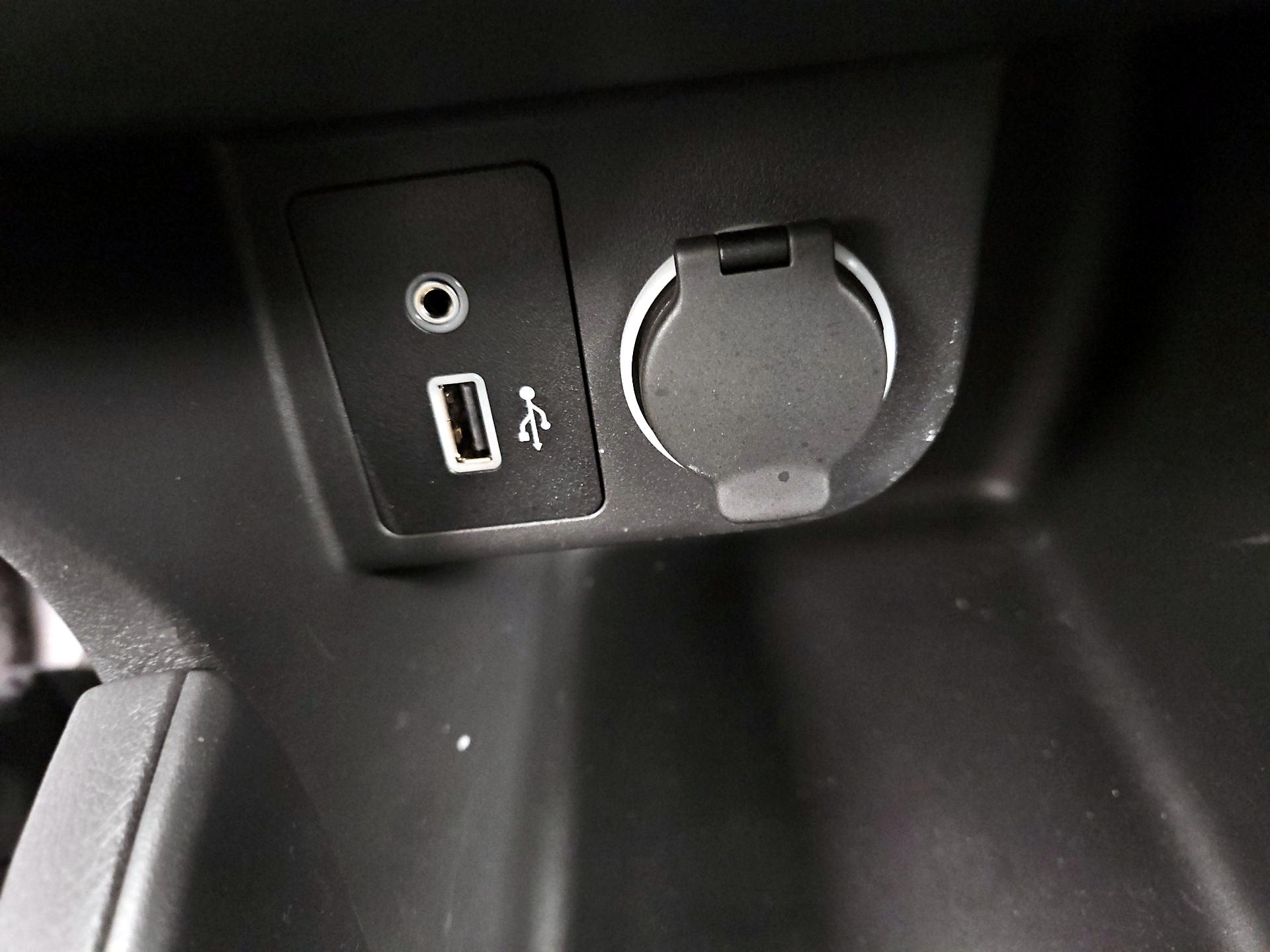 Thumbnail: 2024 Nissan Kicks - 18