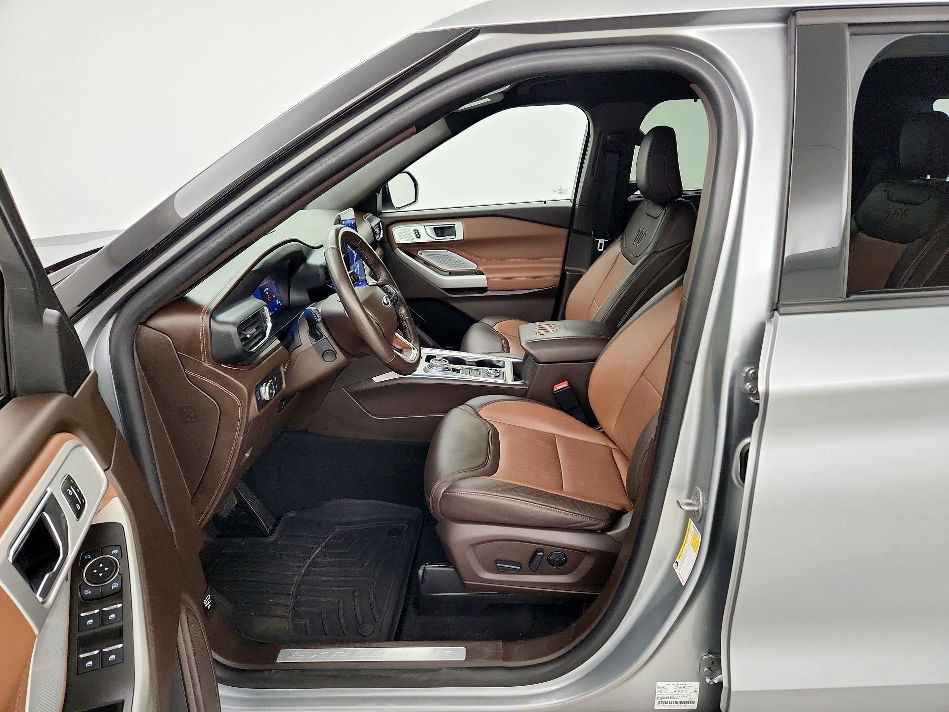 Thumbnail: 2022 Ford Explorer - 11