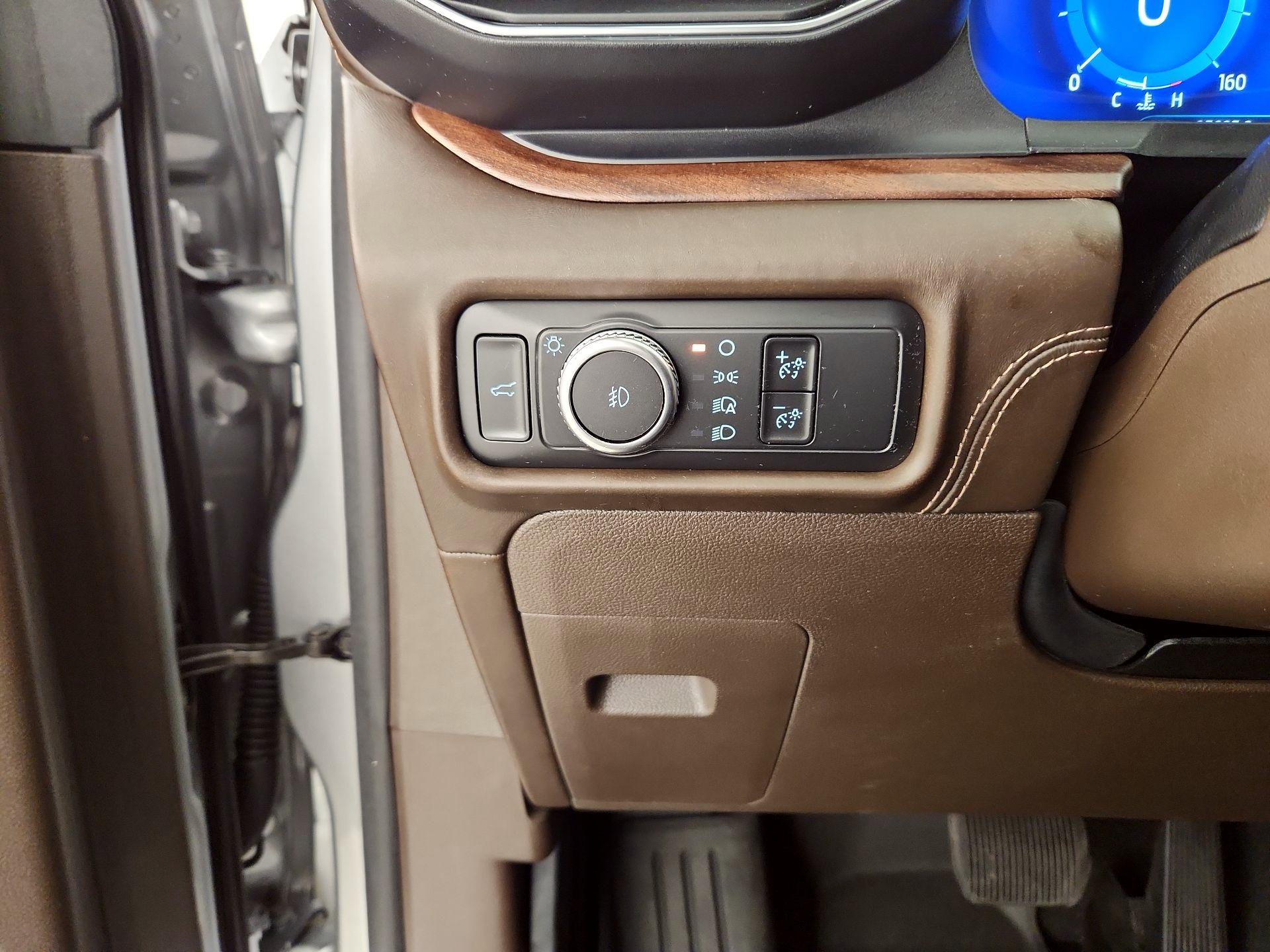 Thumbnail: 2022 Ford Explorer - 13