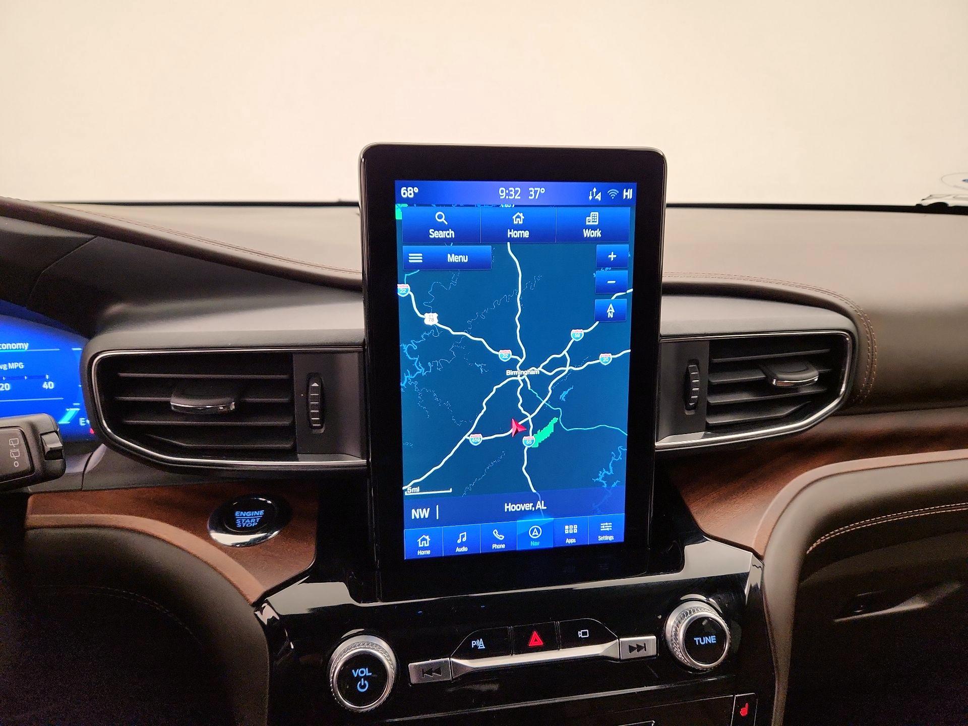 Thumbnail: 2022 Ford Explorer - 14