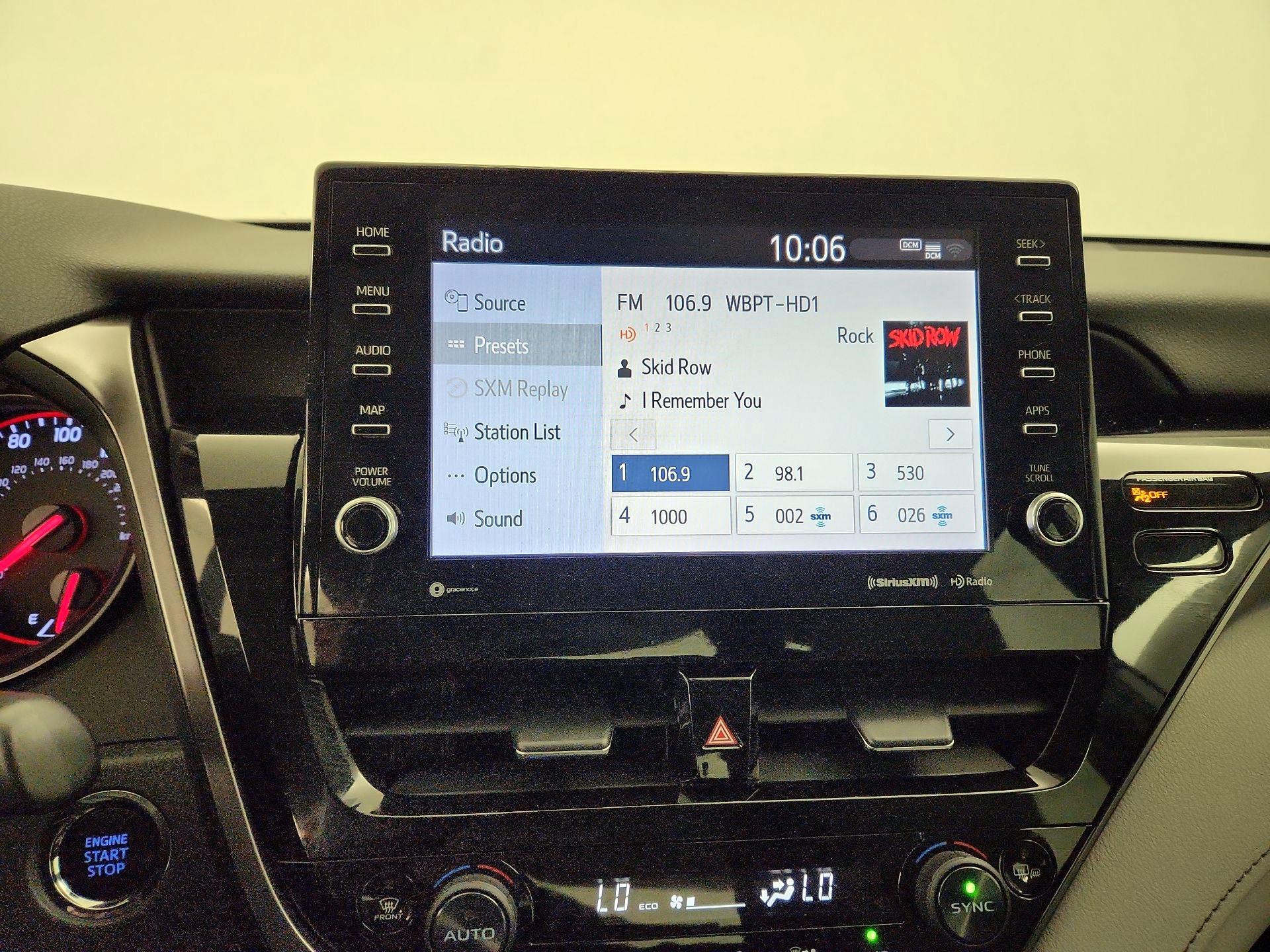 Thumbnail: 2021 Toyota Camry - 15