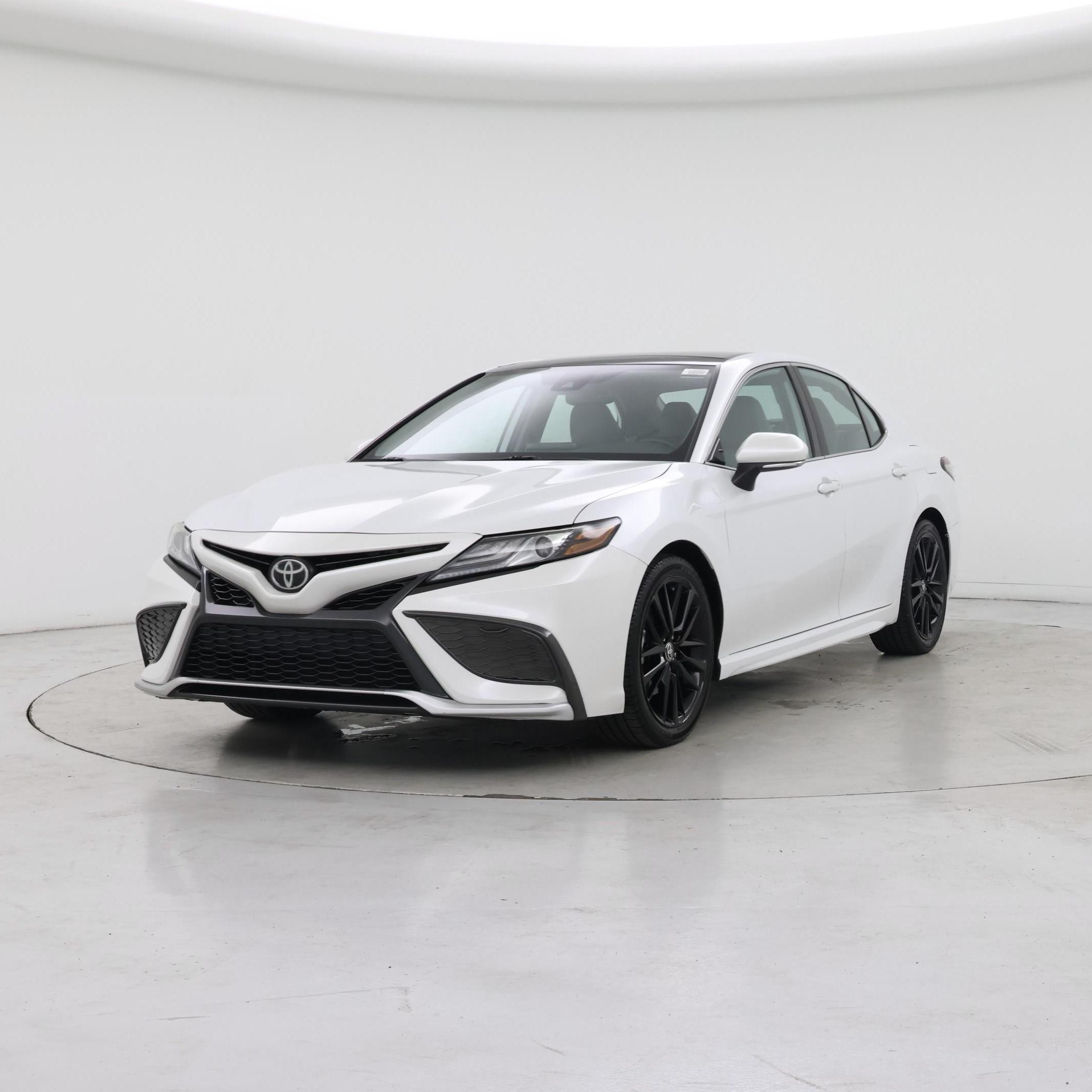 Thumbnail: 2021 Toyota Camry - 4