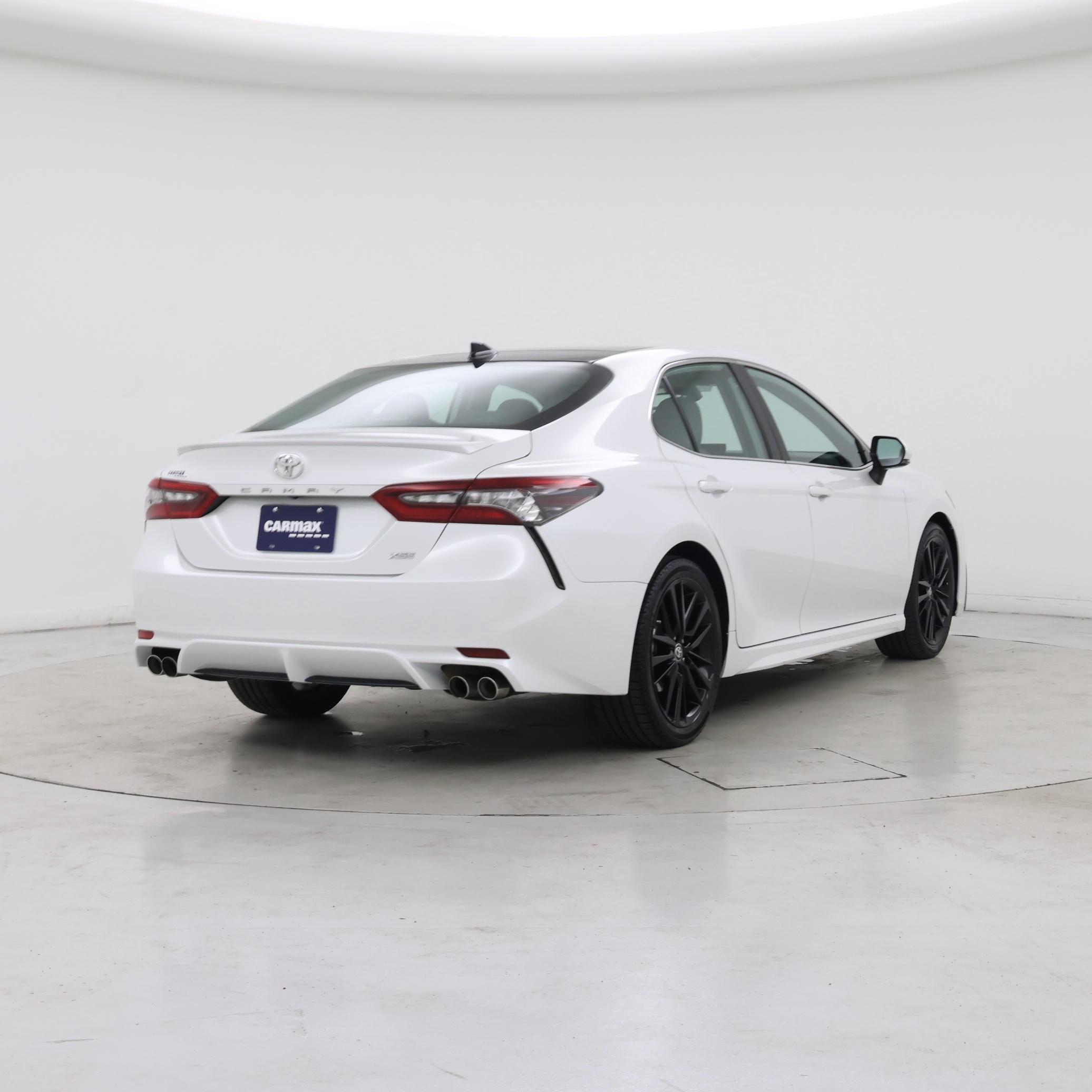 Thumbnail: 2021 Toyota Camry - 8