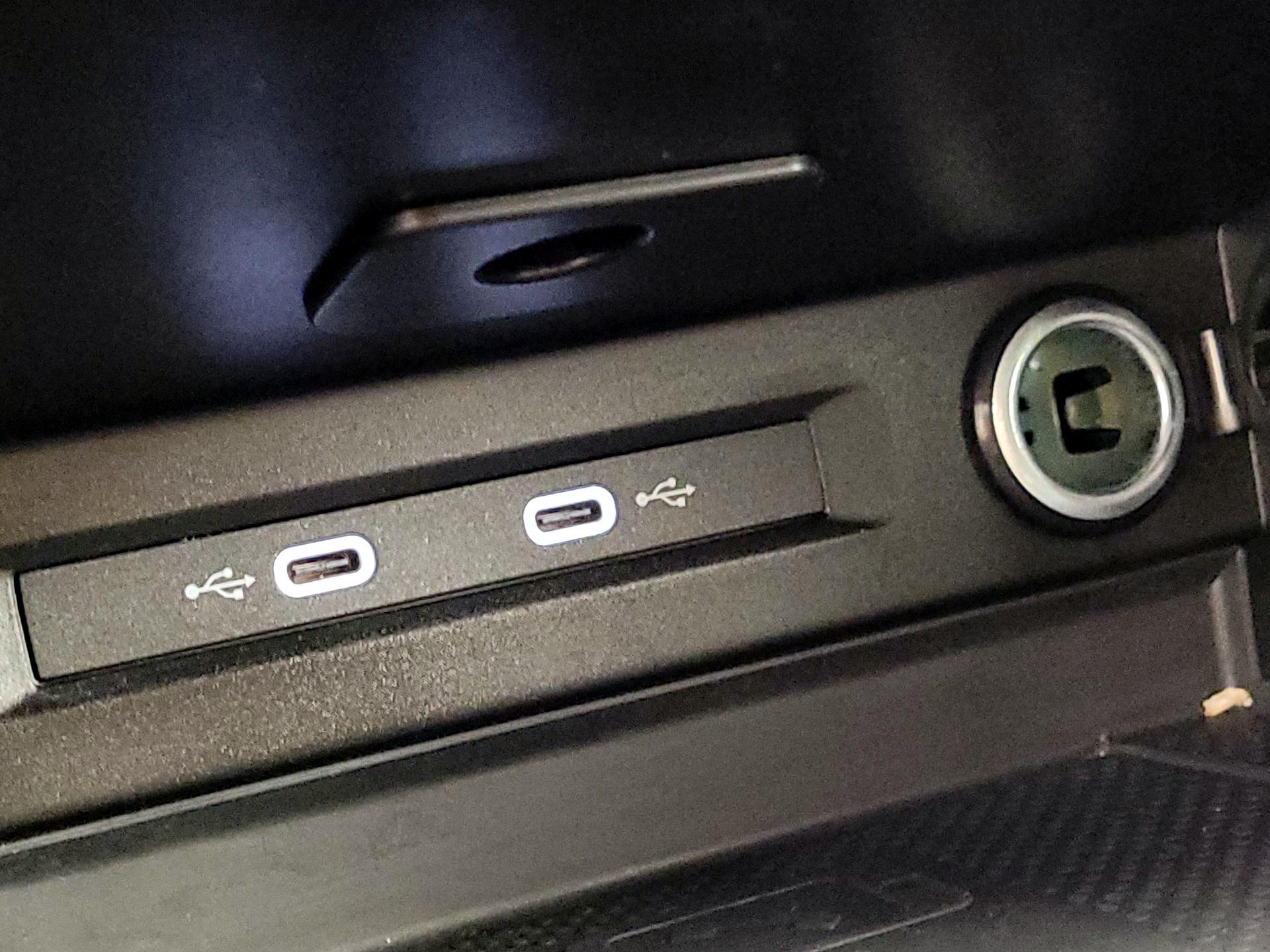 Thumbnail: 2024 Volkswagen Tiguan - 18