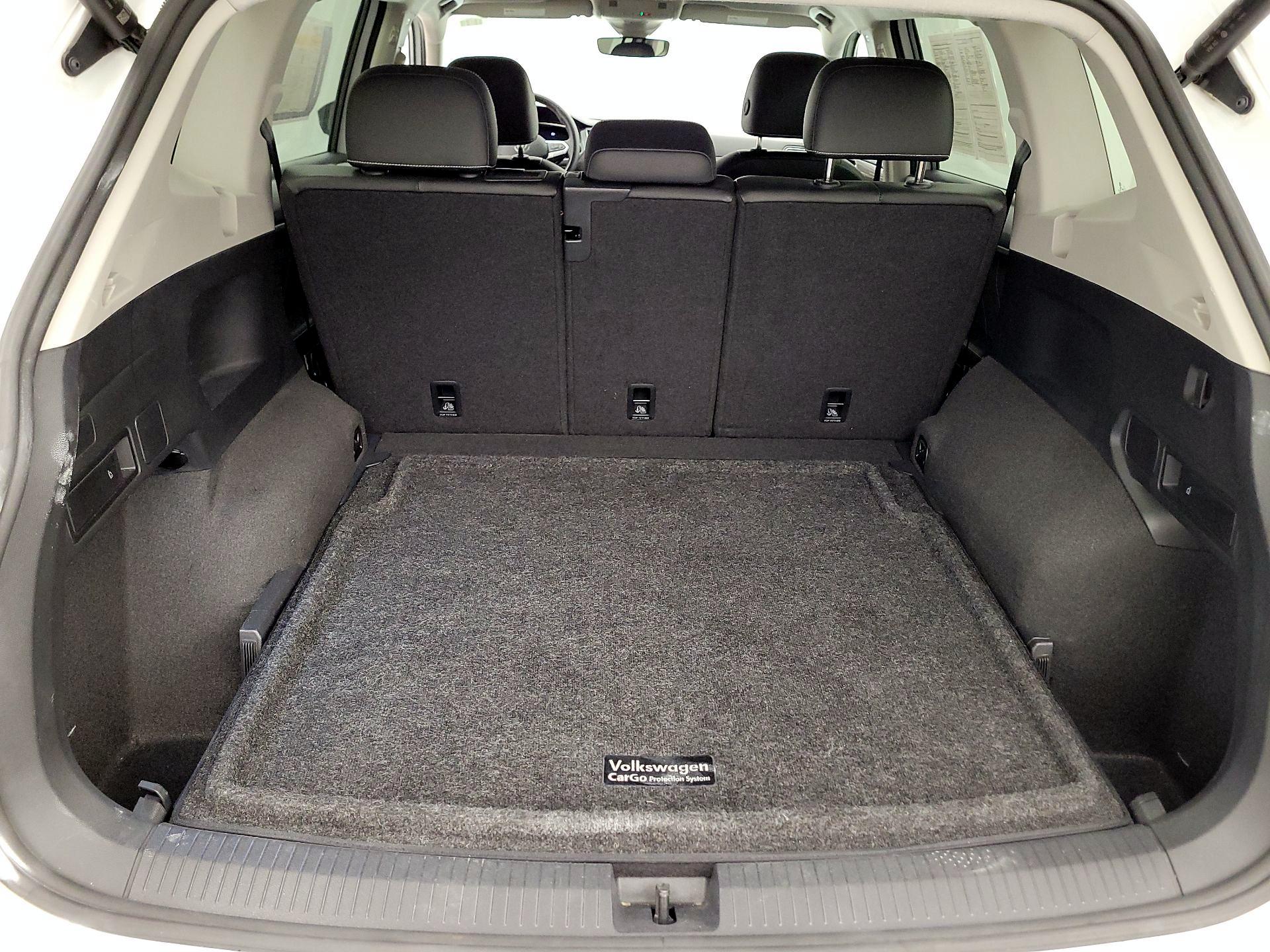 Thumbnail: 2024 Volkswagen Tiguan - 20