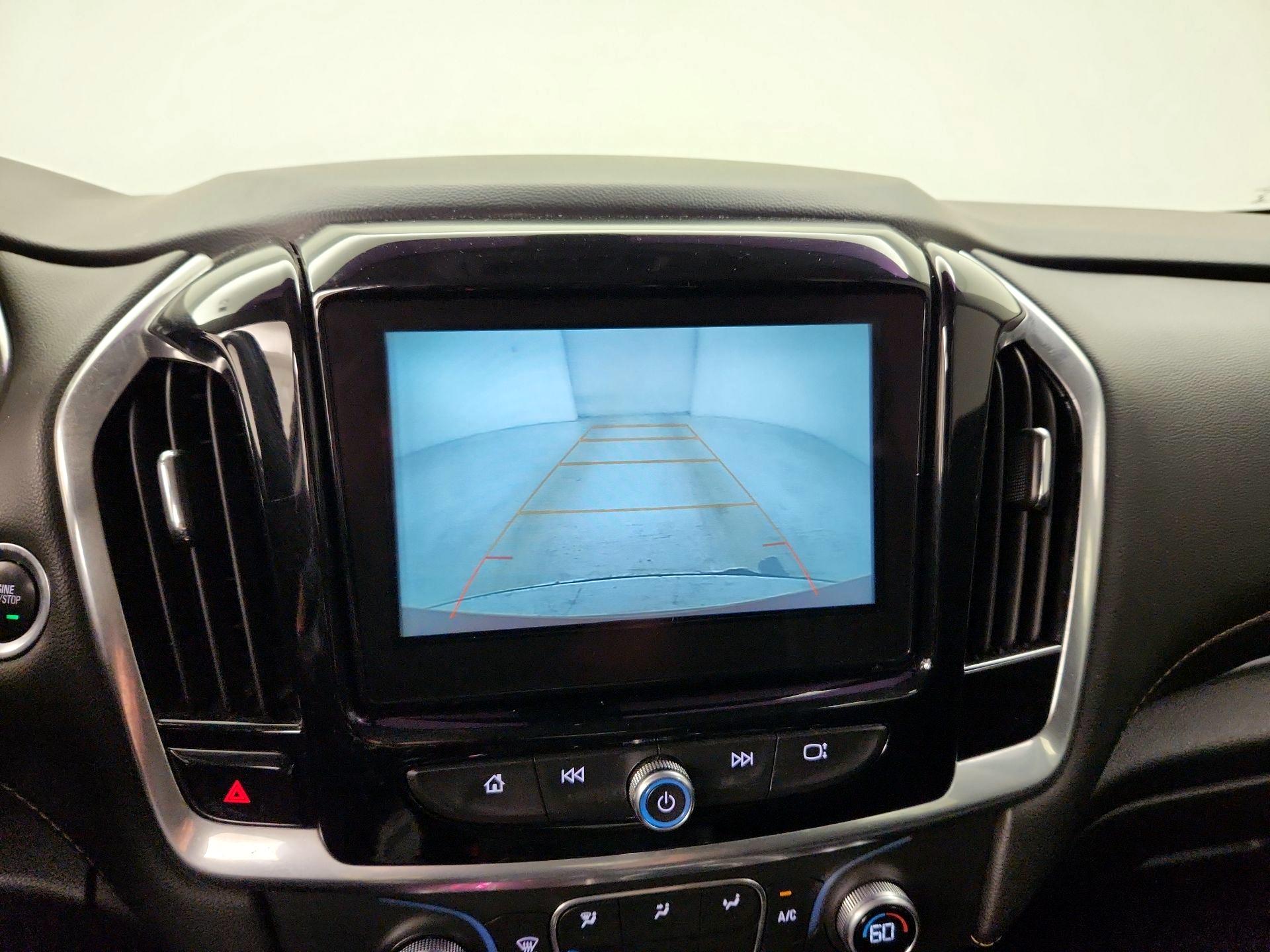 Thumbnail: 2019 Chevrolet Traverse - 14