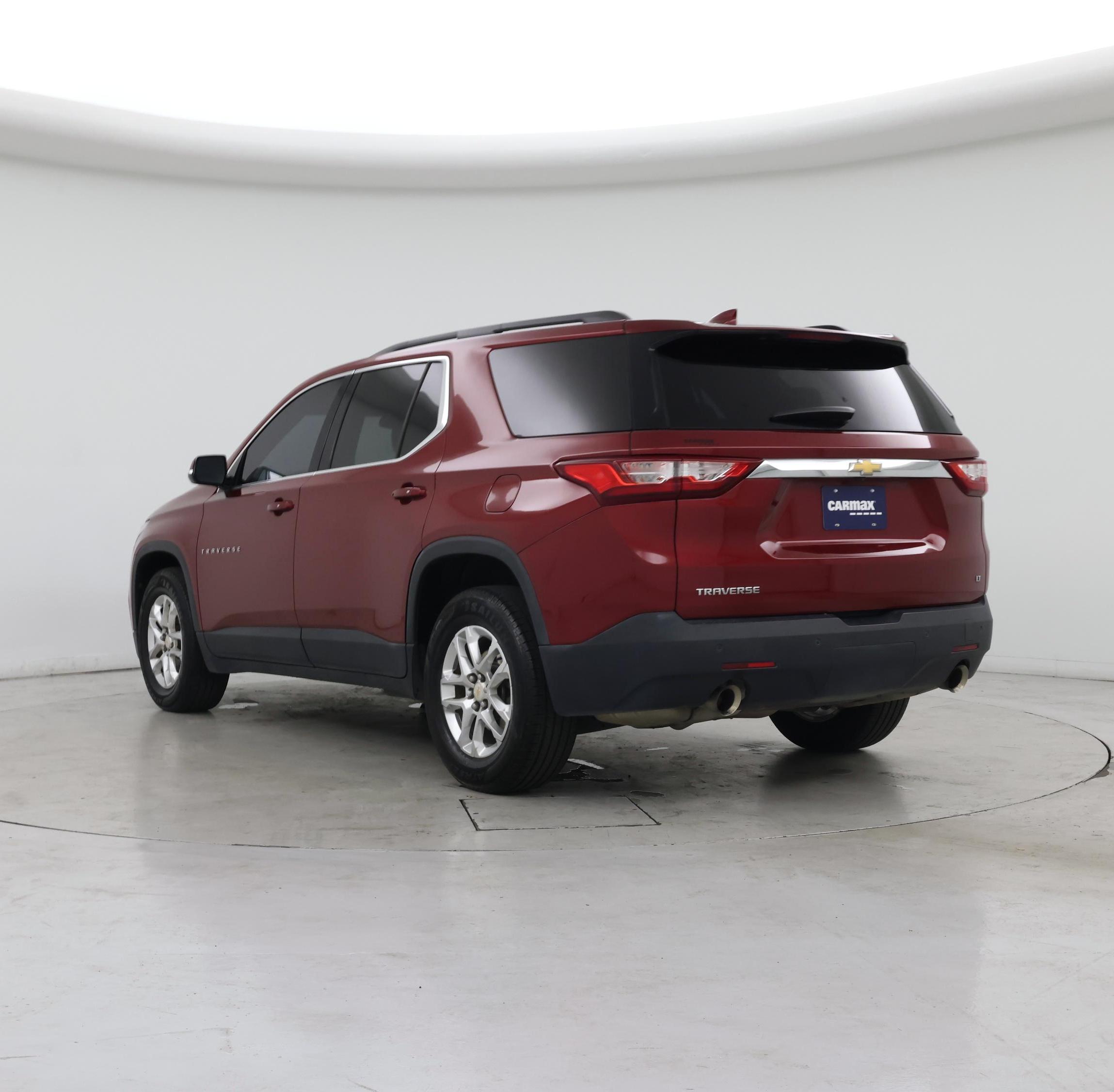 Thumbnail: 2019 Chevrolet Traverse - 2