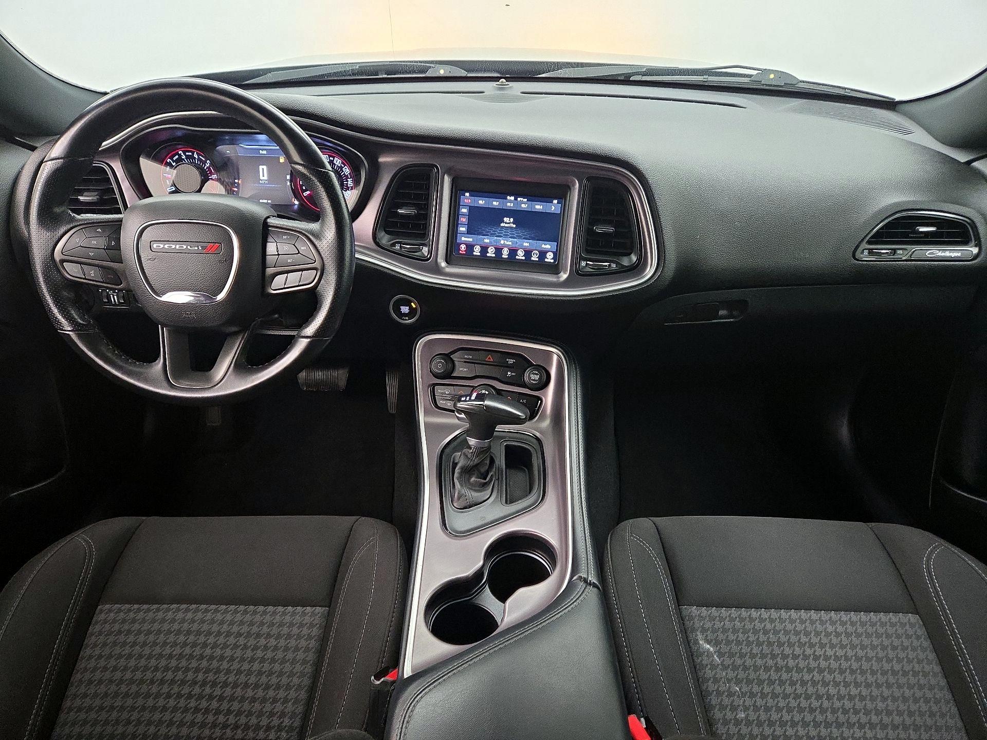 Thumbnail: 2021 Dodge Challenger - 9