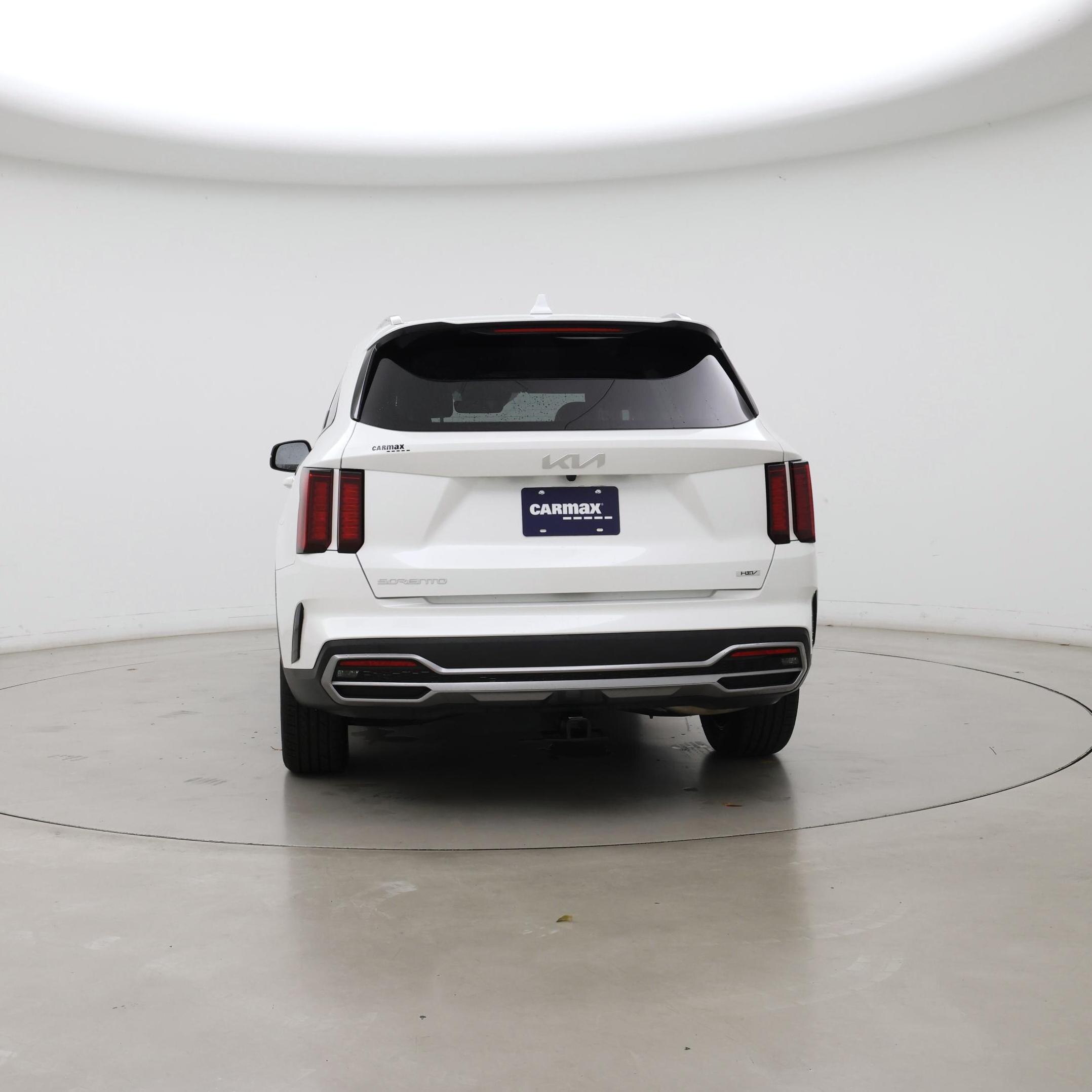 Thumbnail: 2023 Kia Sorento - 6