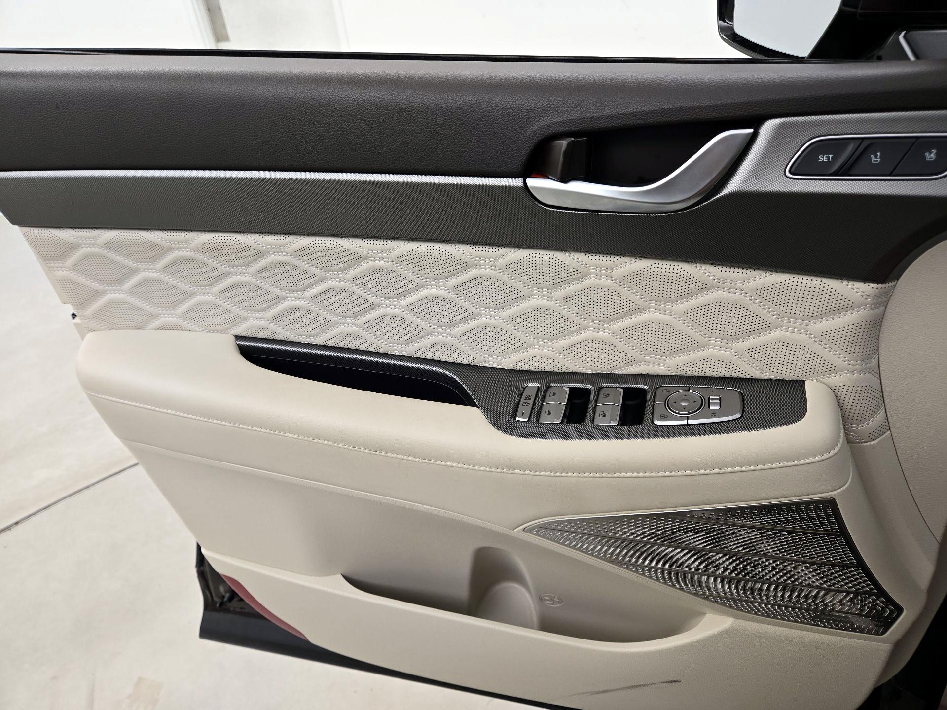 Thumbnail: 2020 Hyundai Palisade - 12