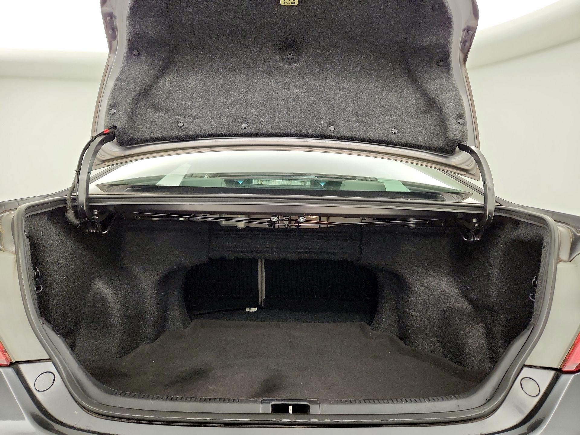 Thumbnail: 2014 Toyota Camry - 20