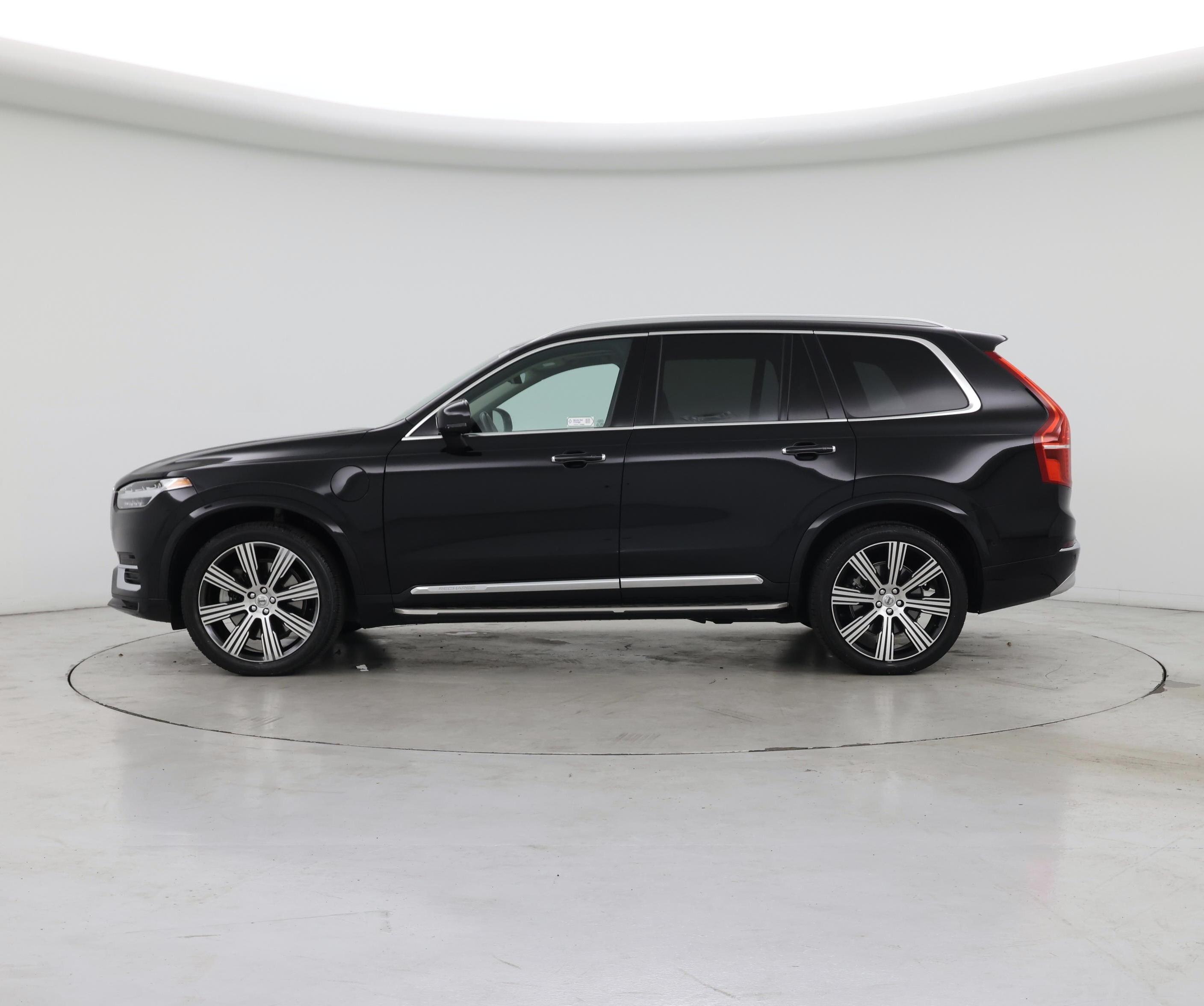Thumbnail: 2022 Volvo XC90 - 3