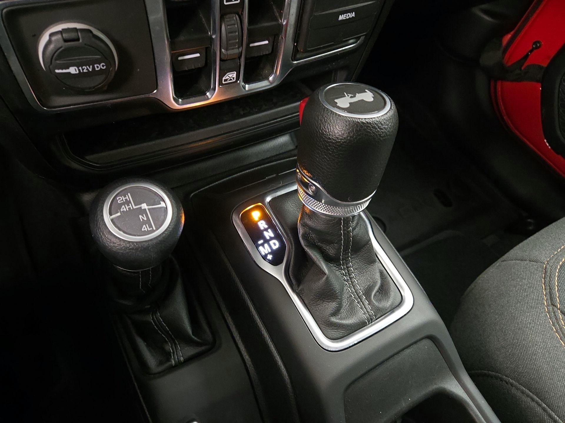 Thumbnail: 2024 Jeep Wrangler - 17