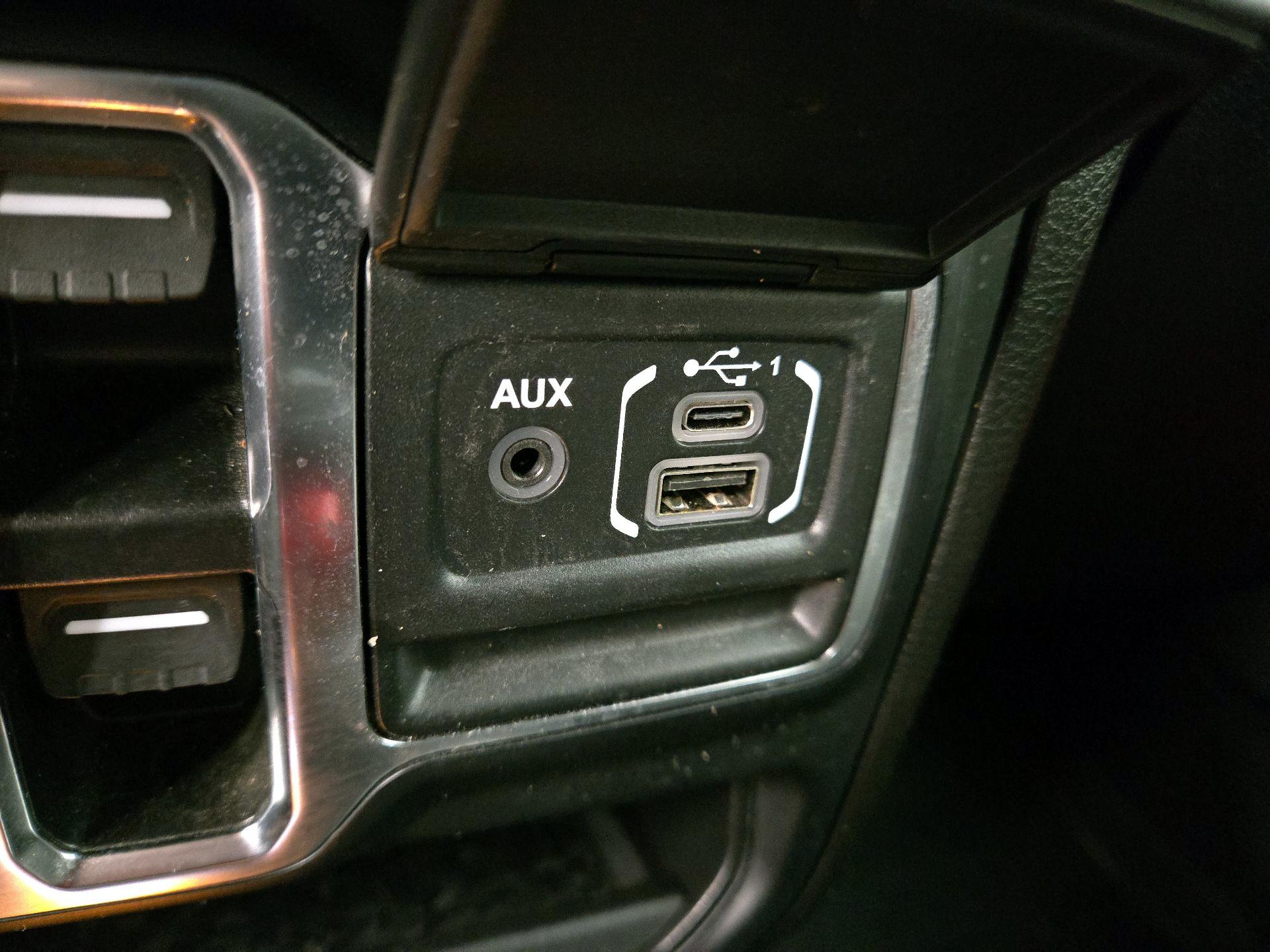 Thumbnail: 2024 Jeep Wrangler - 18