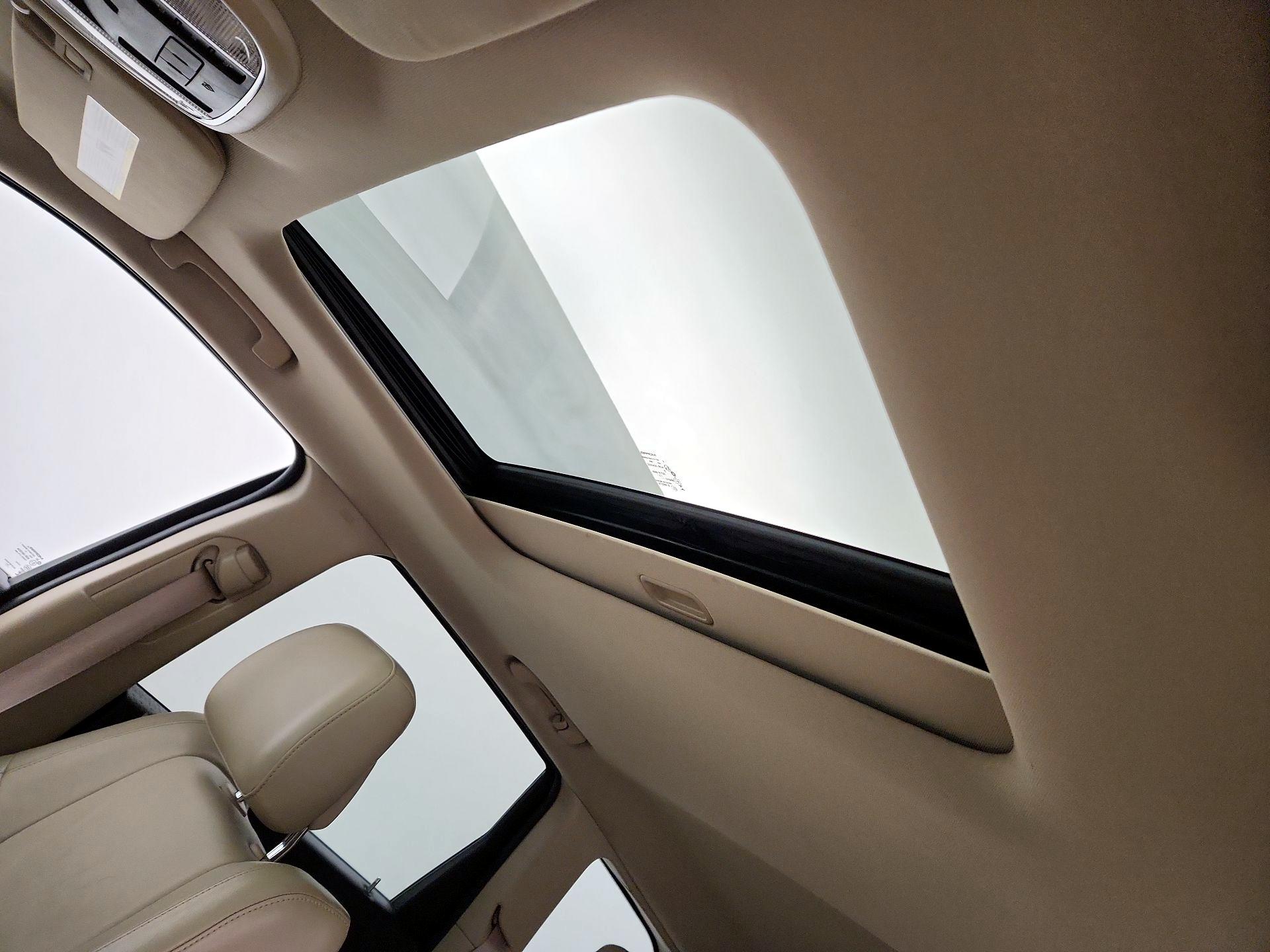 Thumbnail: 2014 Jeep Grand Cherokee - 19