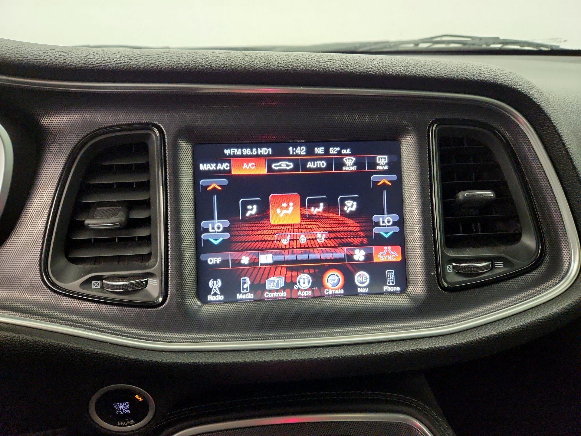 Thumbnail: 2016 Dodge Challenger - 17