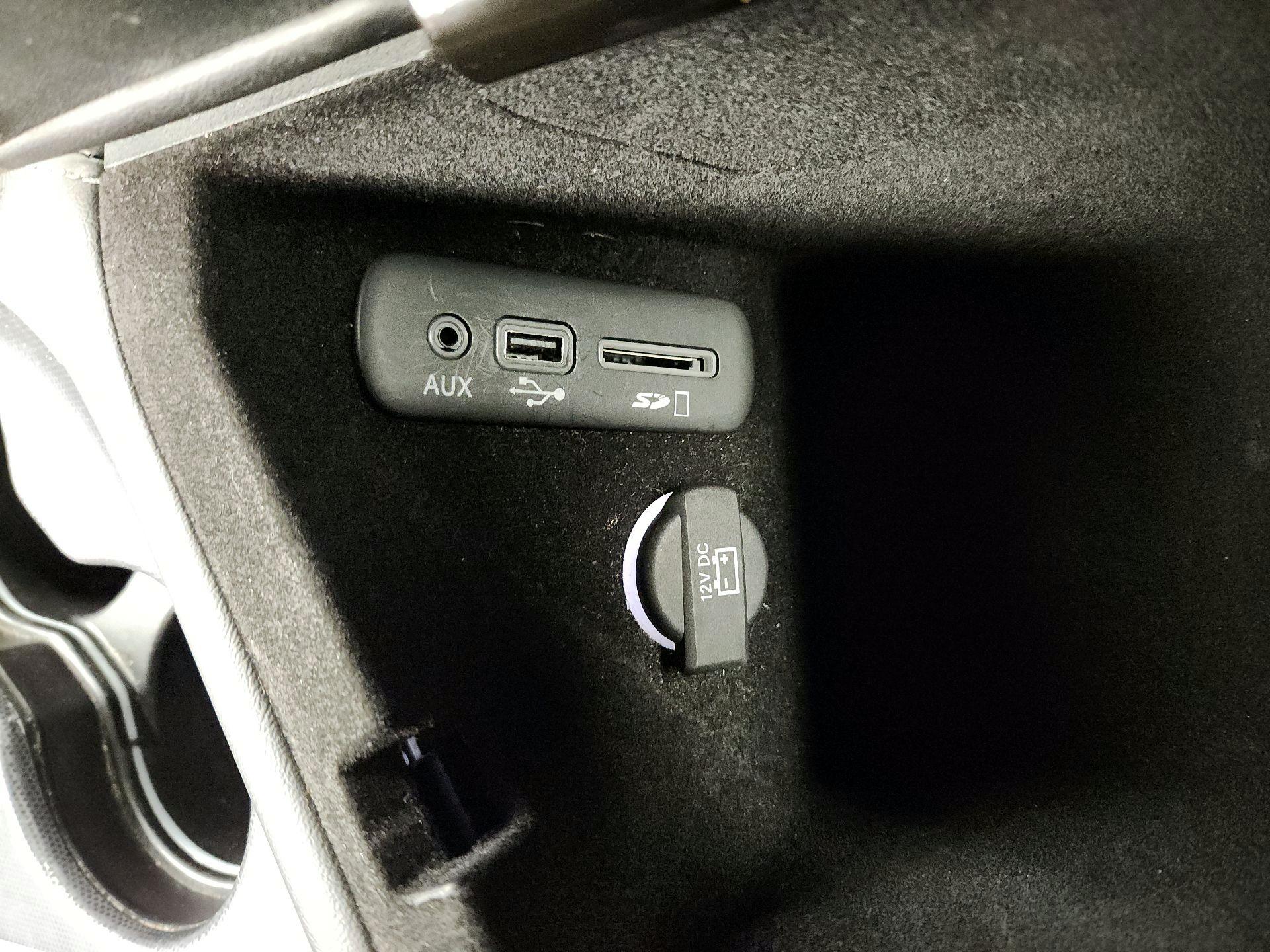 Thumbnail: 2016 Dodge Challenger - 19