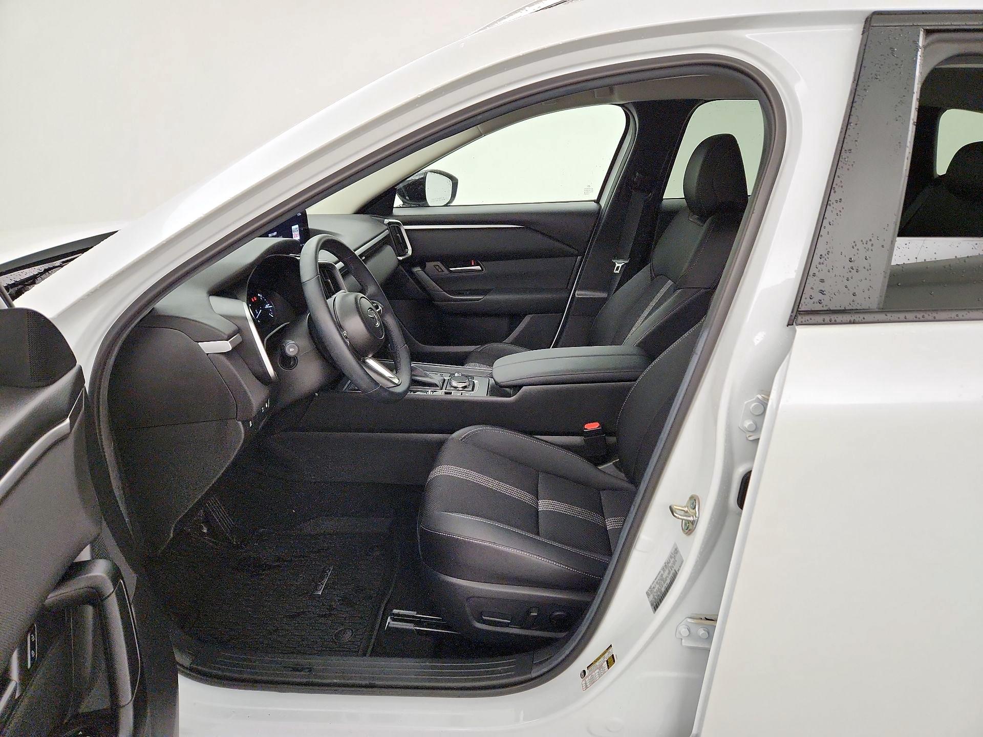 Thumbnail: 2025 Mazda CX-50 - 11