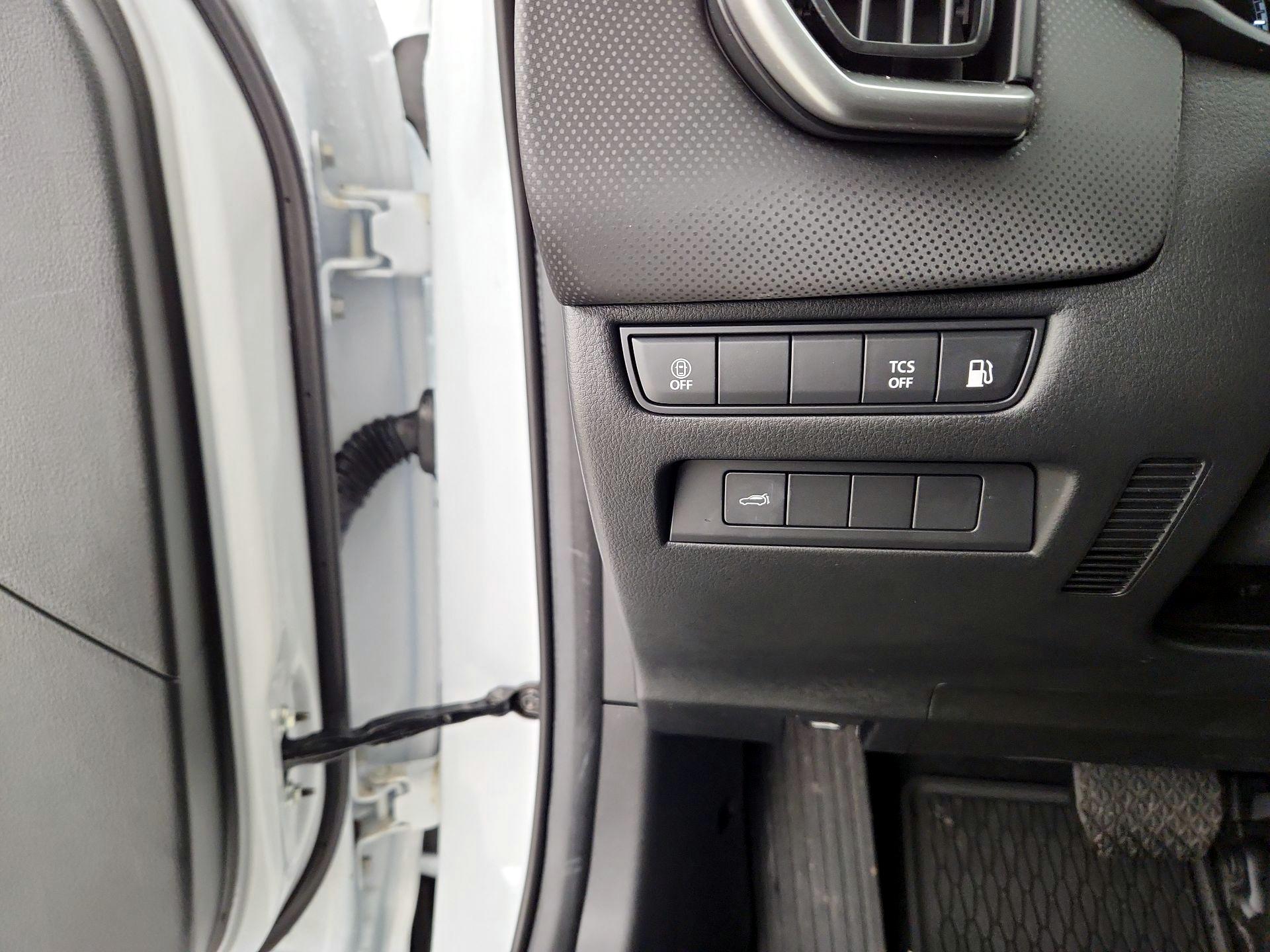 Thumbnail: 2025 Mazda CX-50 - 13