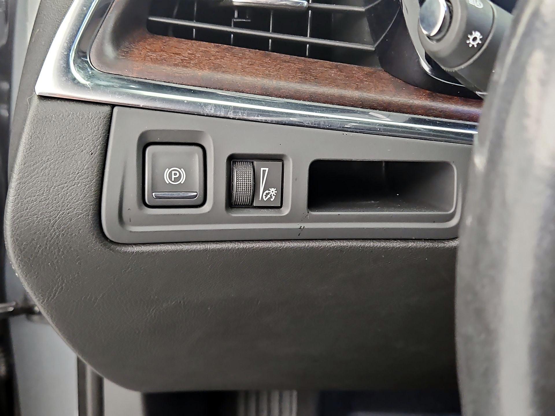 Thumbnail: 2021 Cadillac XT5 - 13