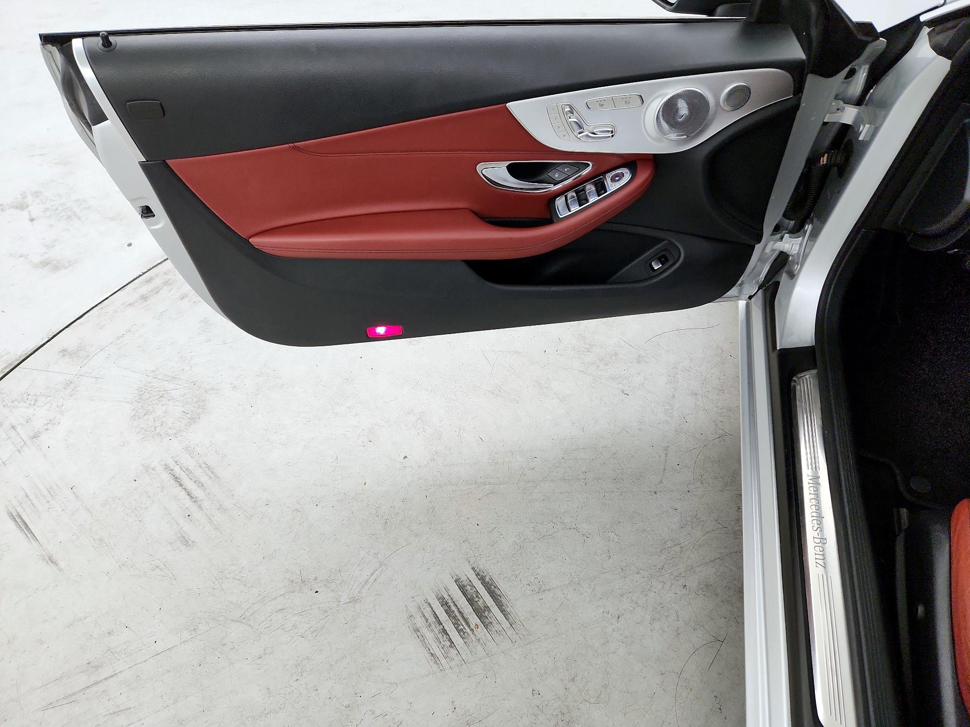 Thumbnail: 2017 Mercedes-Benz C-Class - 12