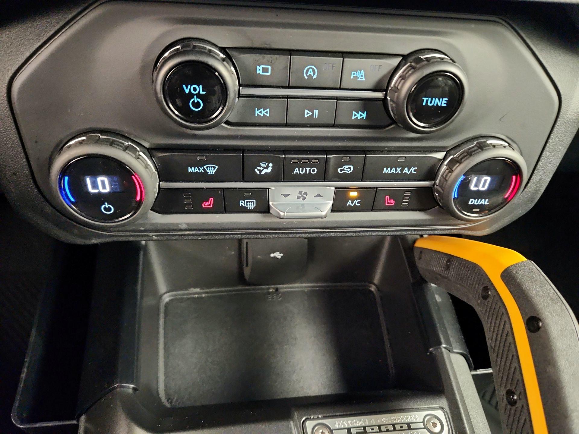 Thumbnail: 2023 Ford Bronco - 17