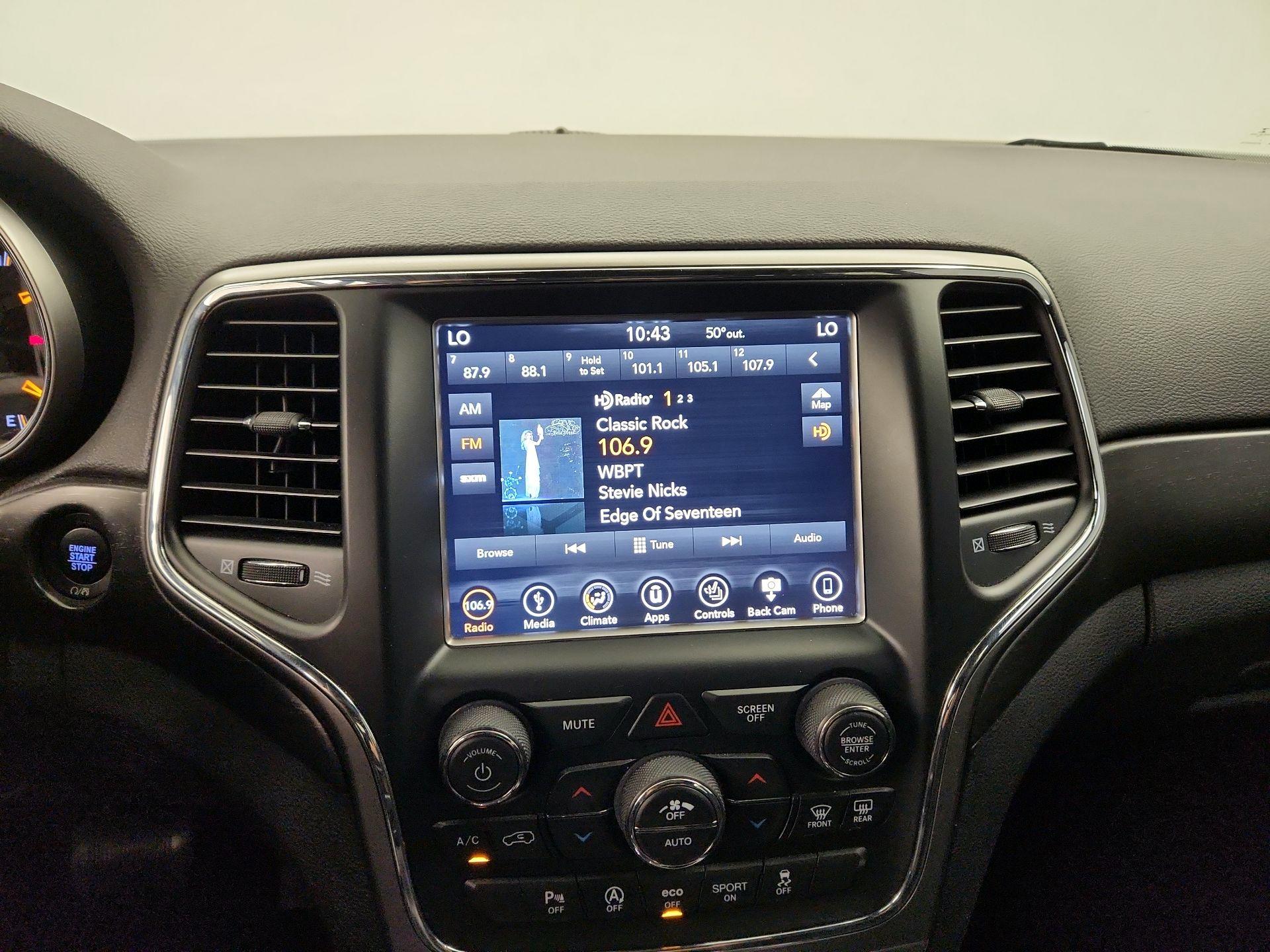 Thumbnail: 2018 Jeep Grand Cherokee - 15