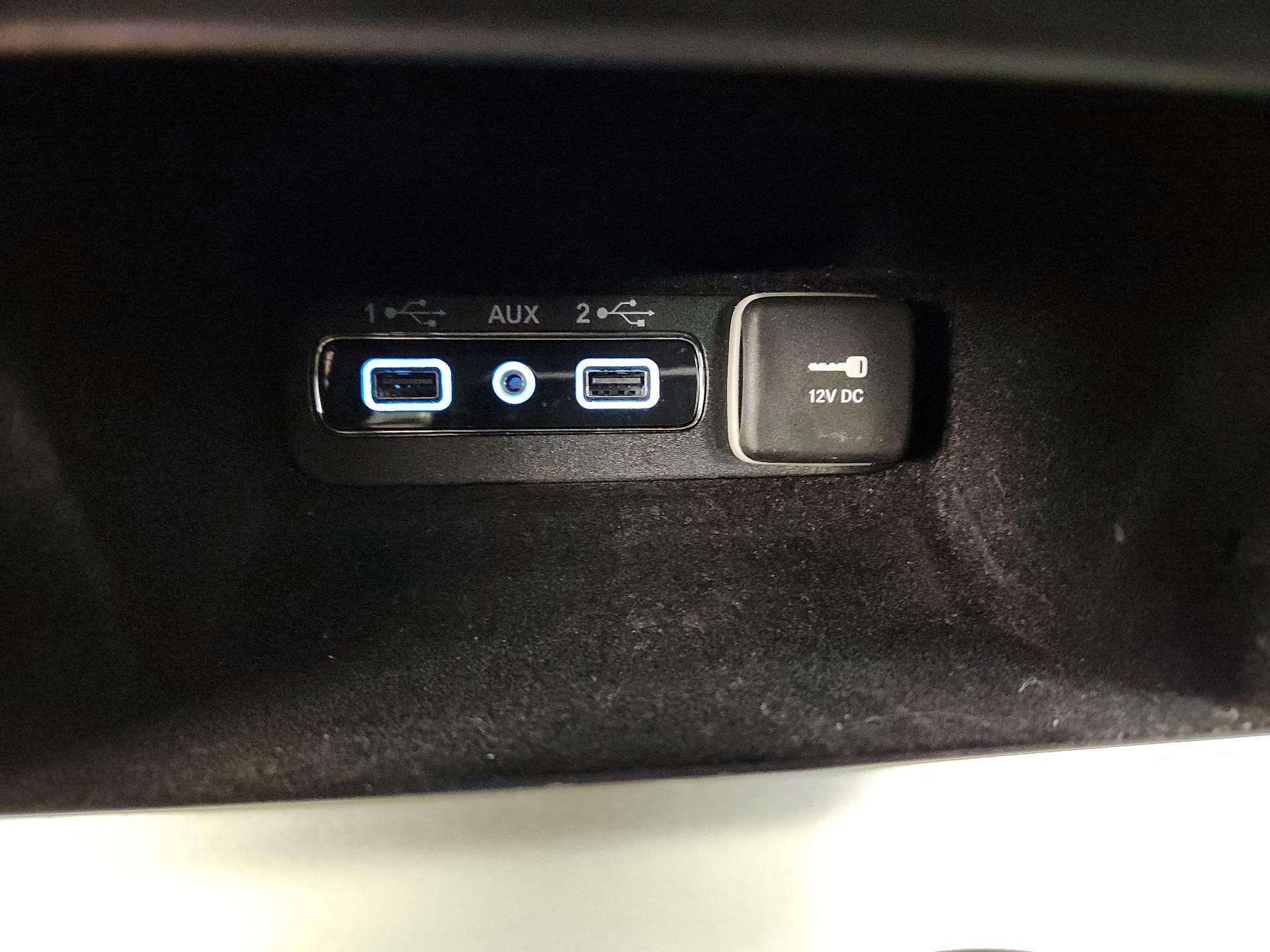 Thumbnail: 2018 Jeep Grand Cherokee - 18