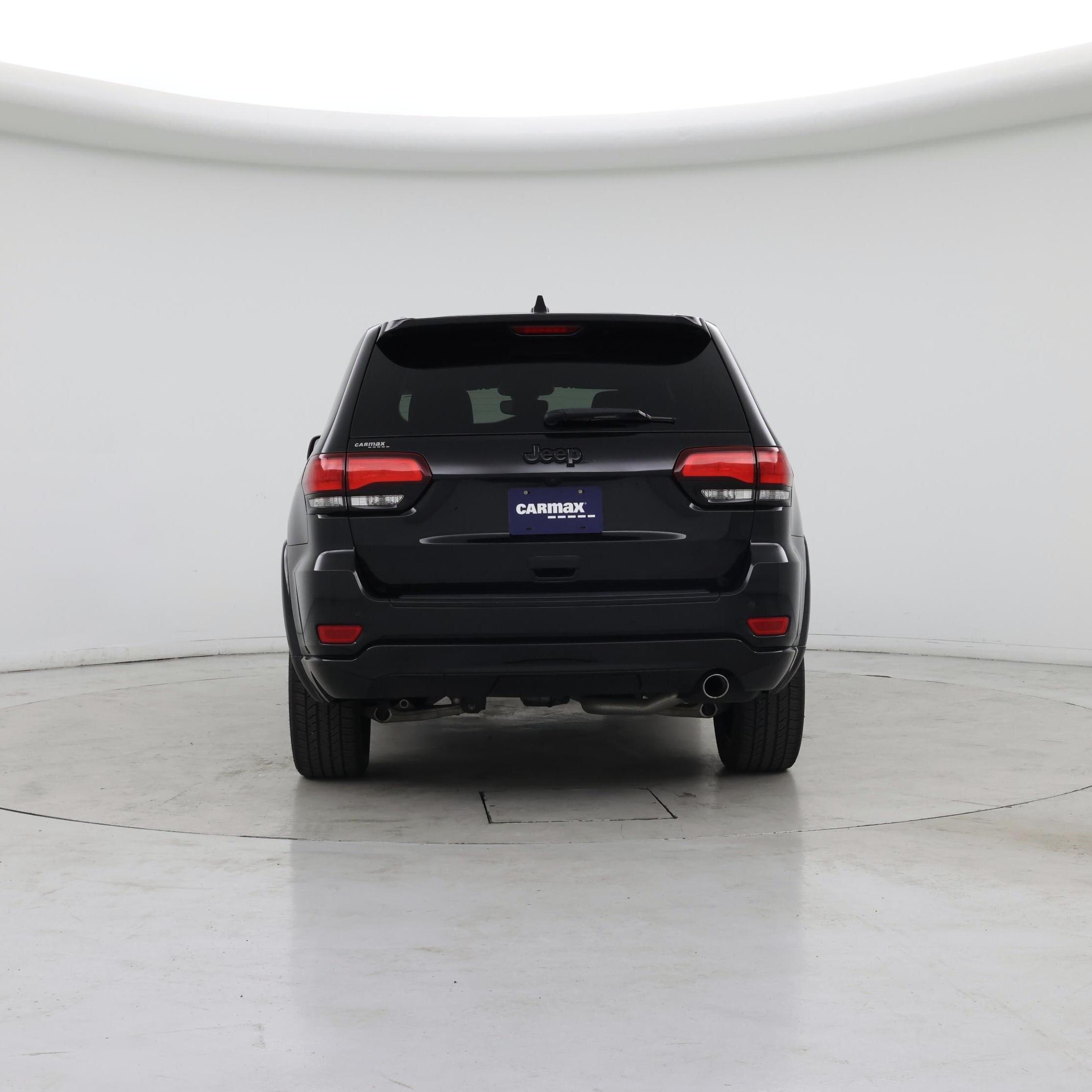 Thumbnail: 2018 Jeep Grand Cherokee - 6