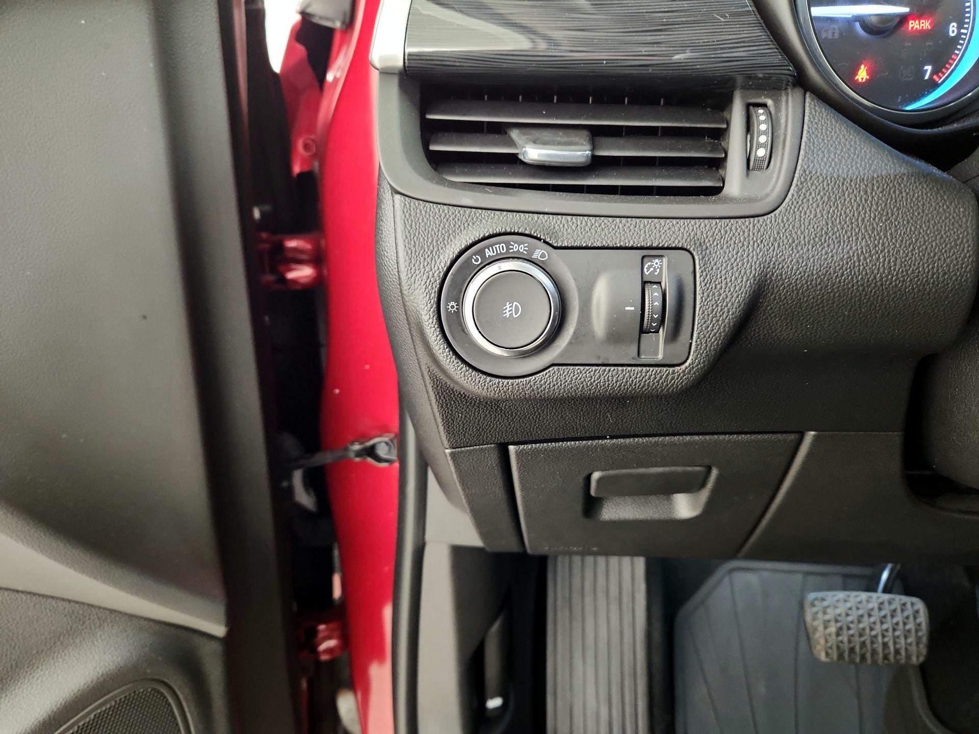 Thumbnail: 2017 Buick Envision - 13