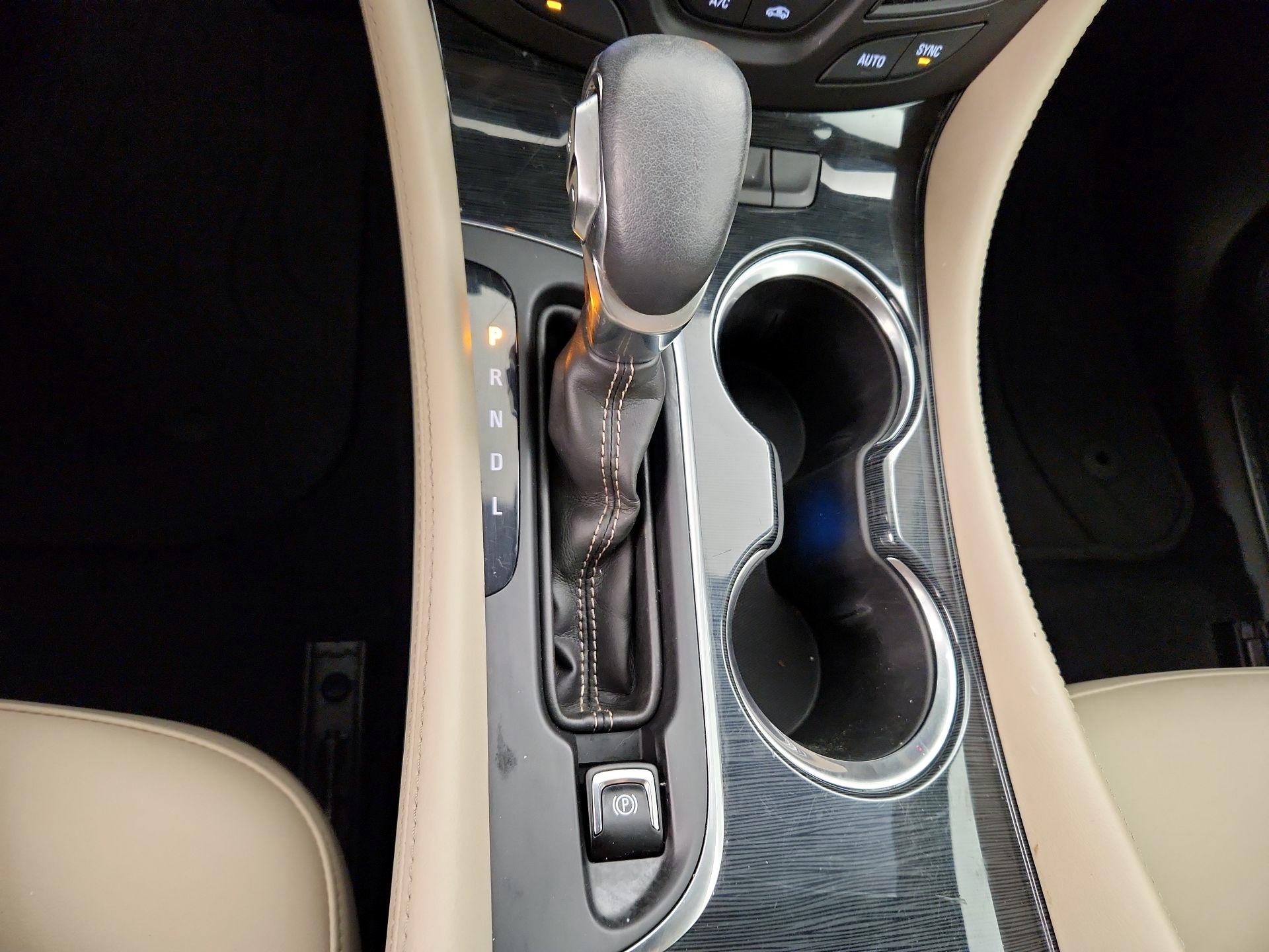 Thumbnail: 2017 Buick Envision - 17