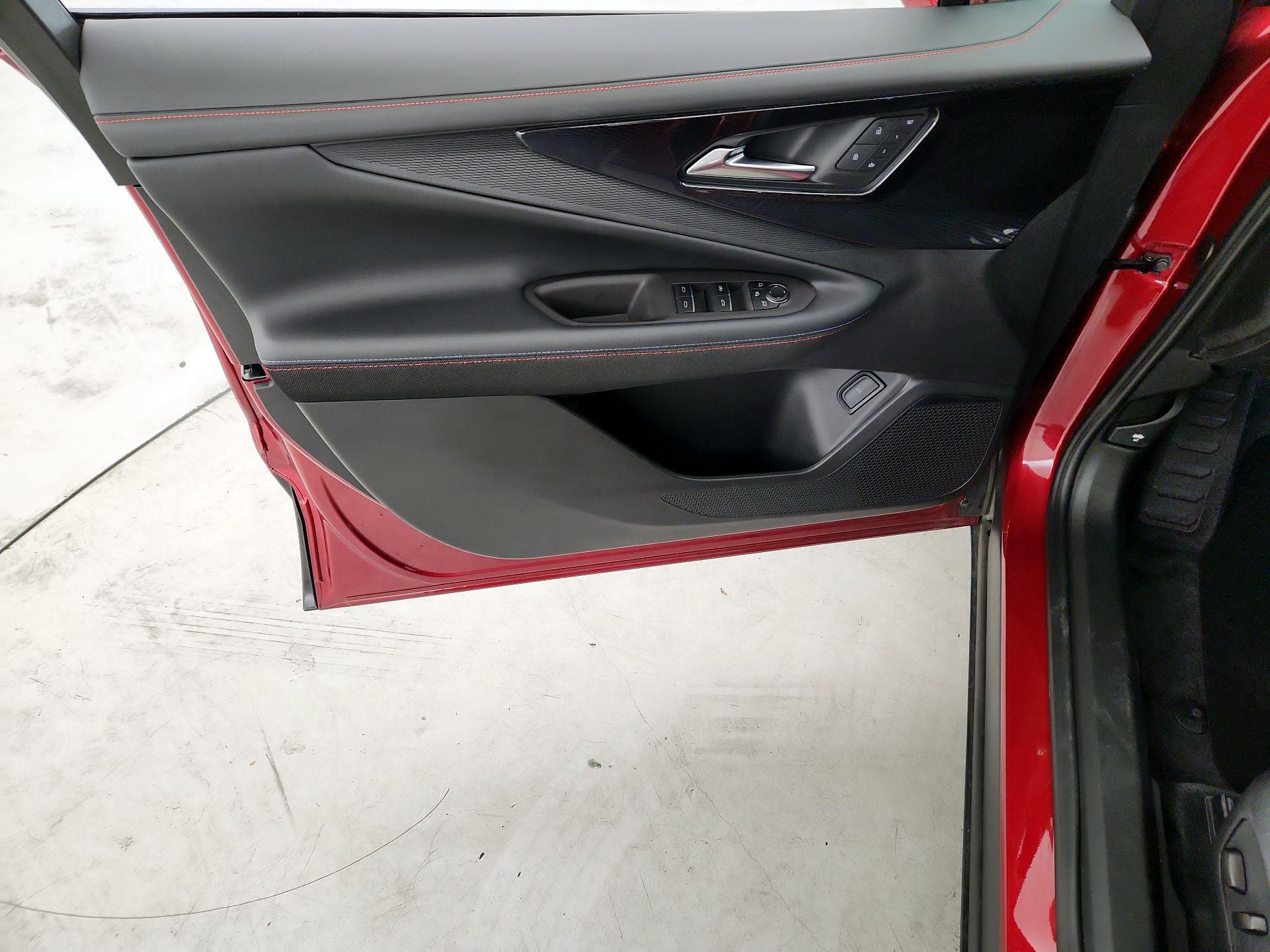 Thumbnail: 2024 Chevrolet Blazer EV - 12