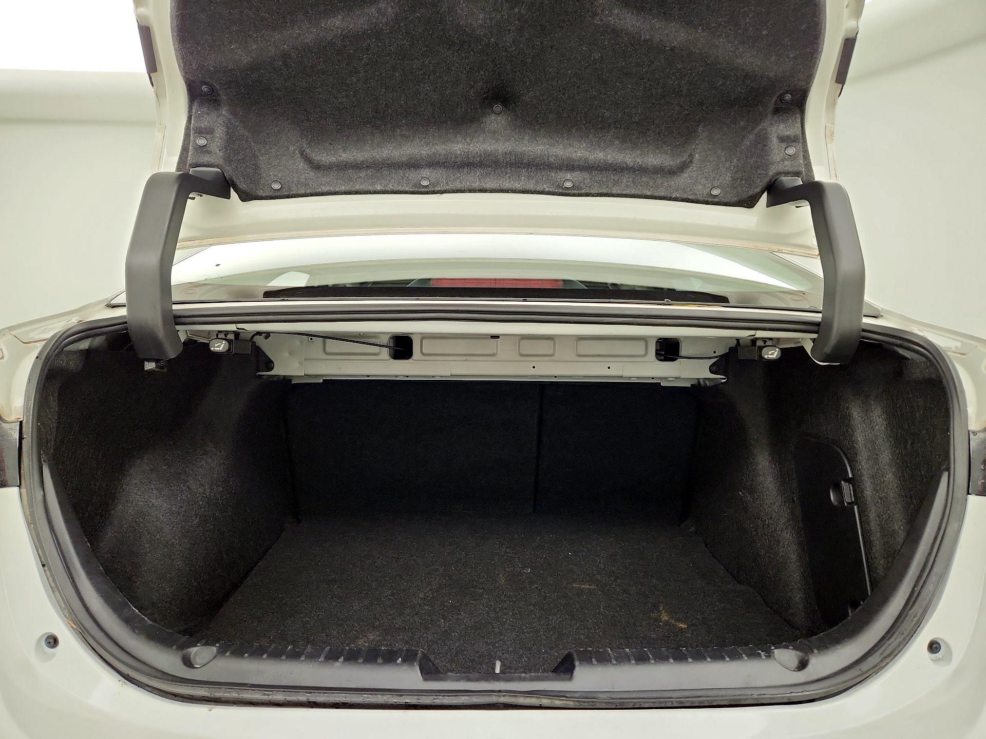 Thumbnail: 2018 Mazda Mazda3 - 20