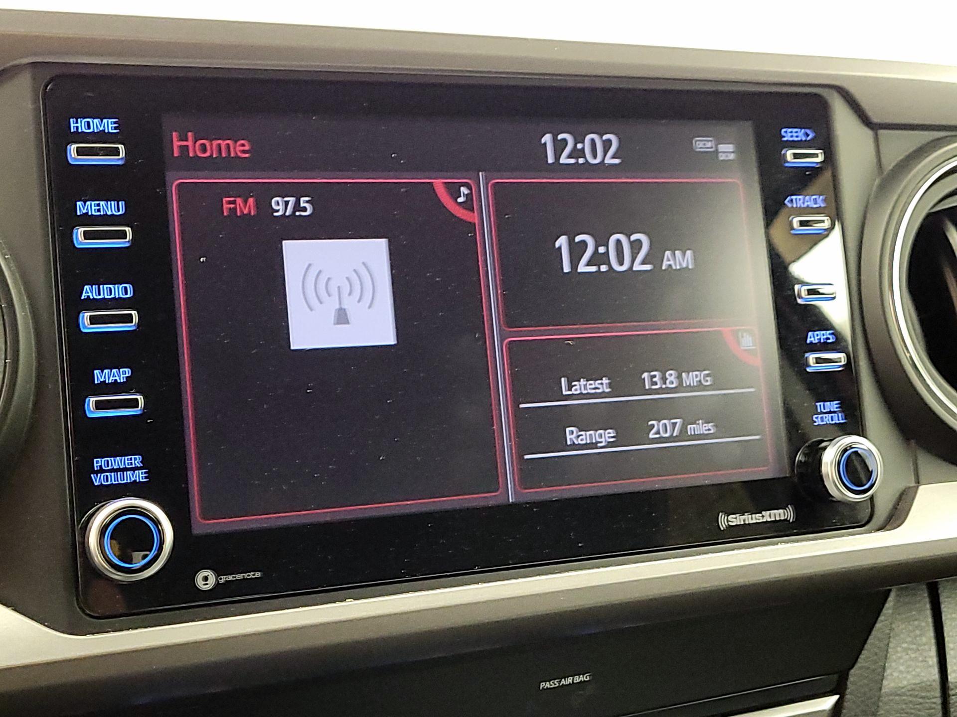 Thumbnail: 2020 Toyota Tacoma - 15