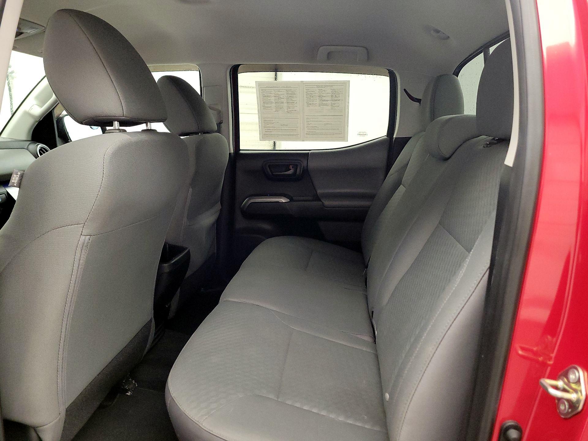 Thumbnail: 2020 Toyota Tacoma - 19