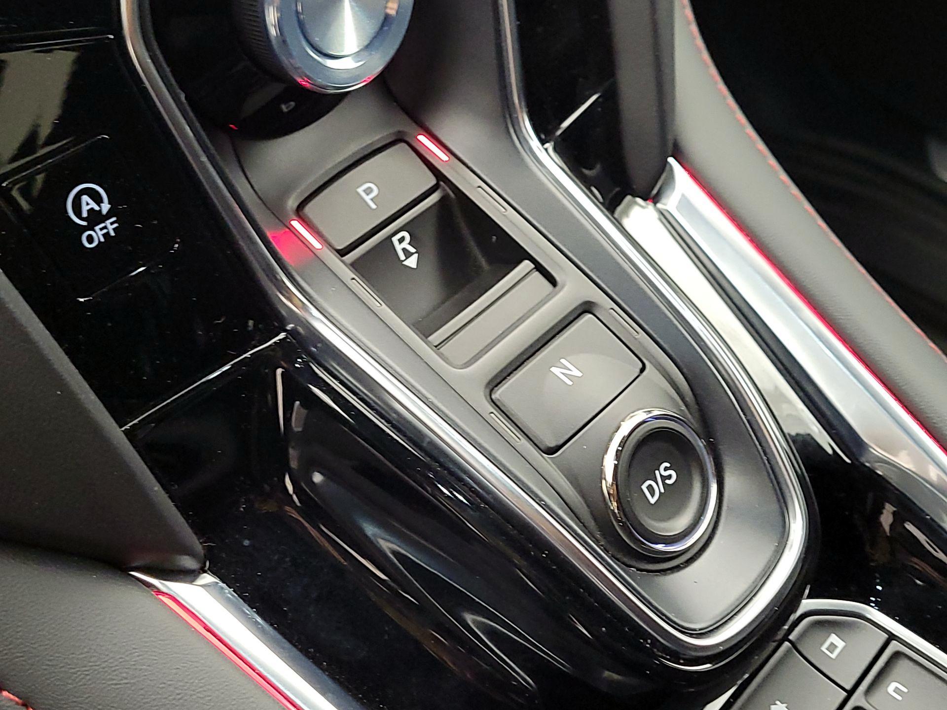 Thumbnail: 2022 Acura RDX - 17