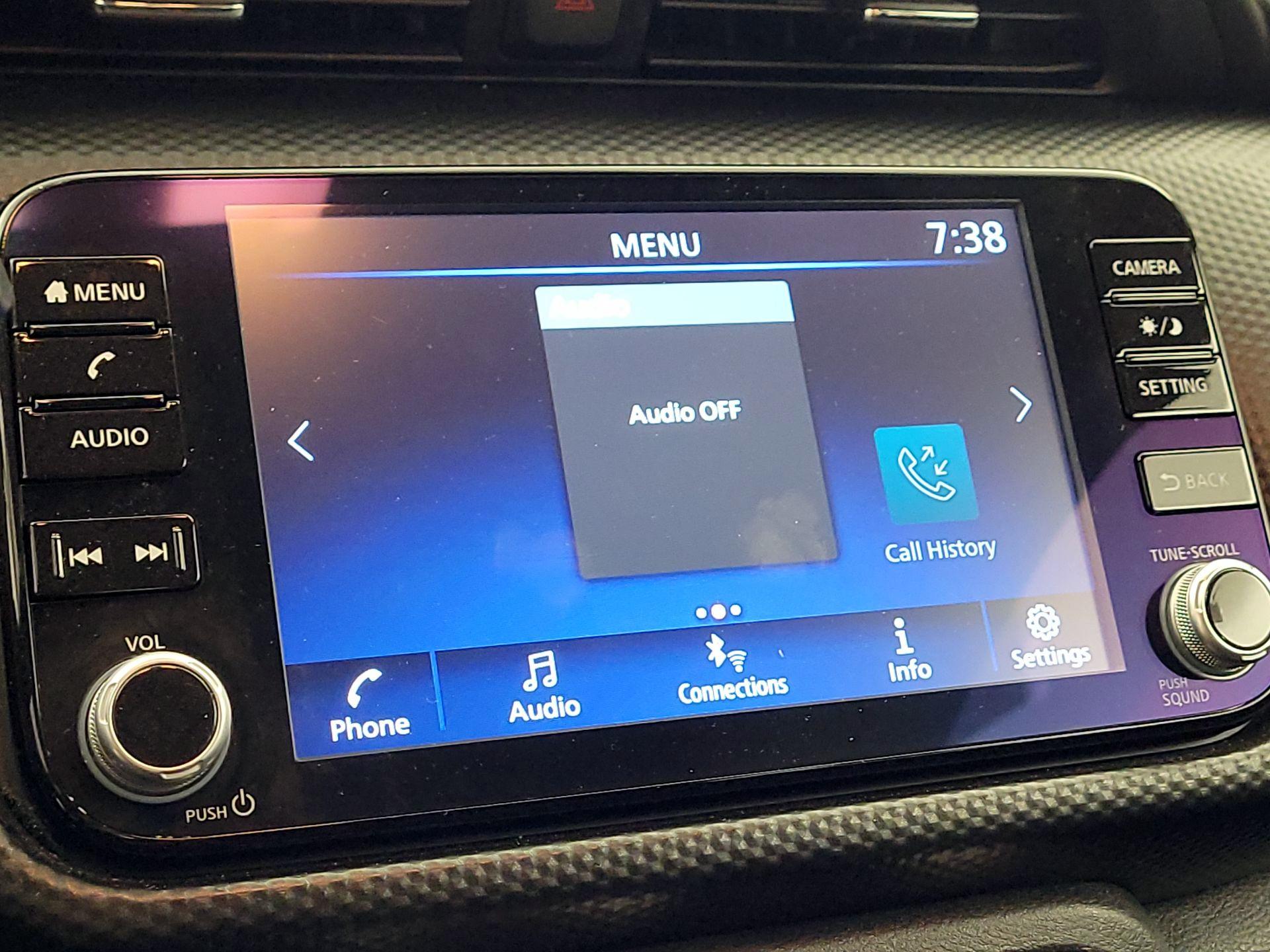 Thumbnail: 2023 Nissan Kicks - 14