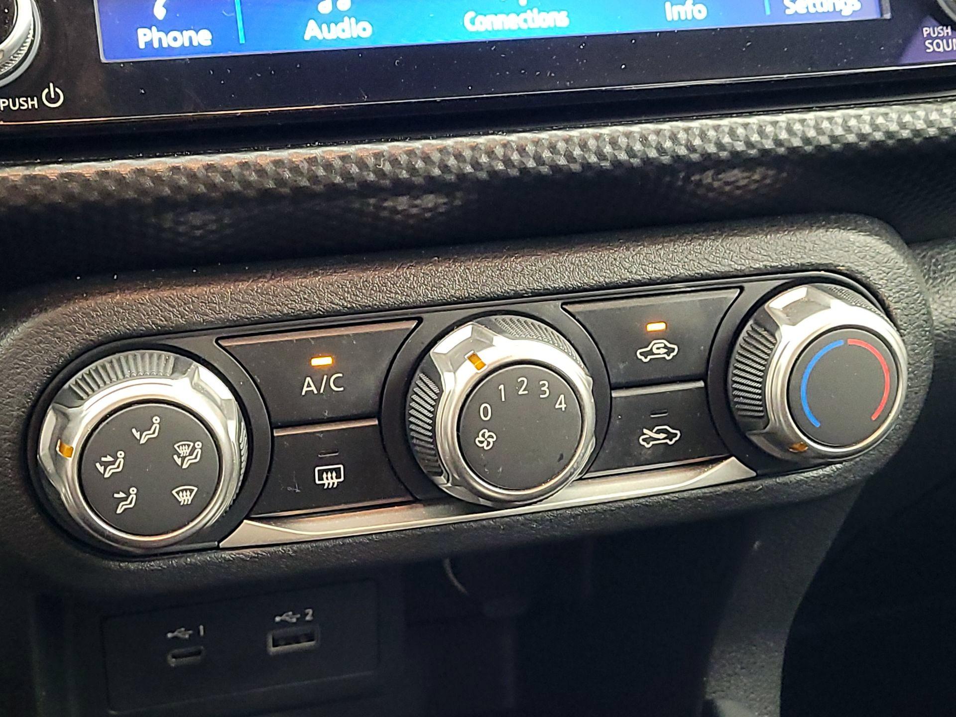 Thumbnail: 2023 Nissan Kicks - 15