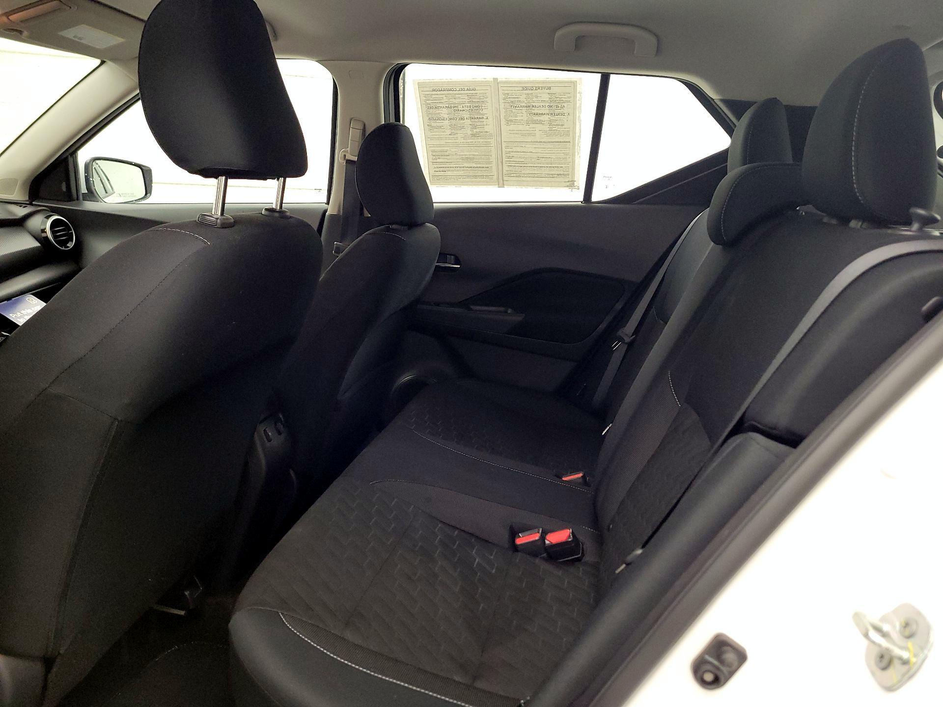 Thumbnail: 2023 Nissan Kicks - 18