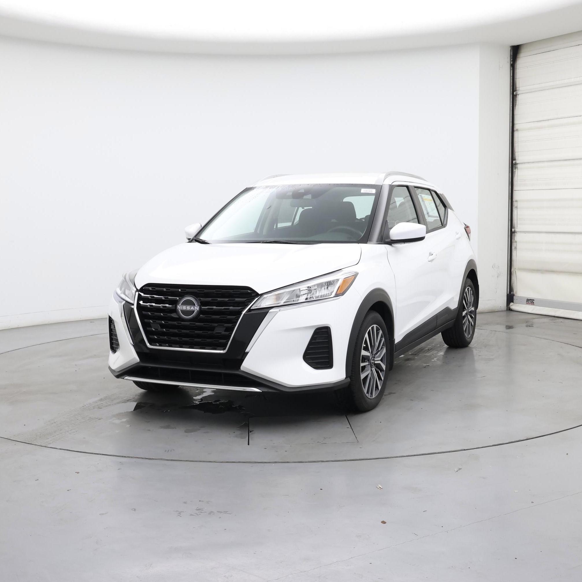 Thumbnail: 2023 Nissan Kicks - 4