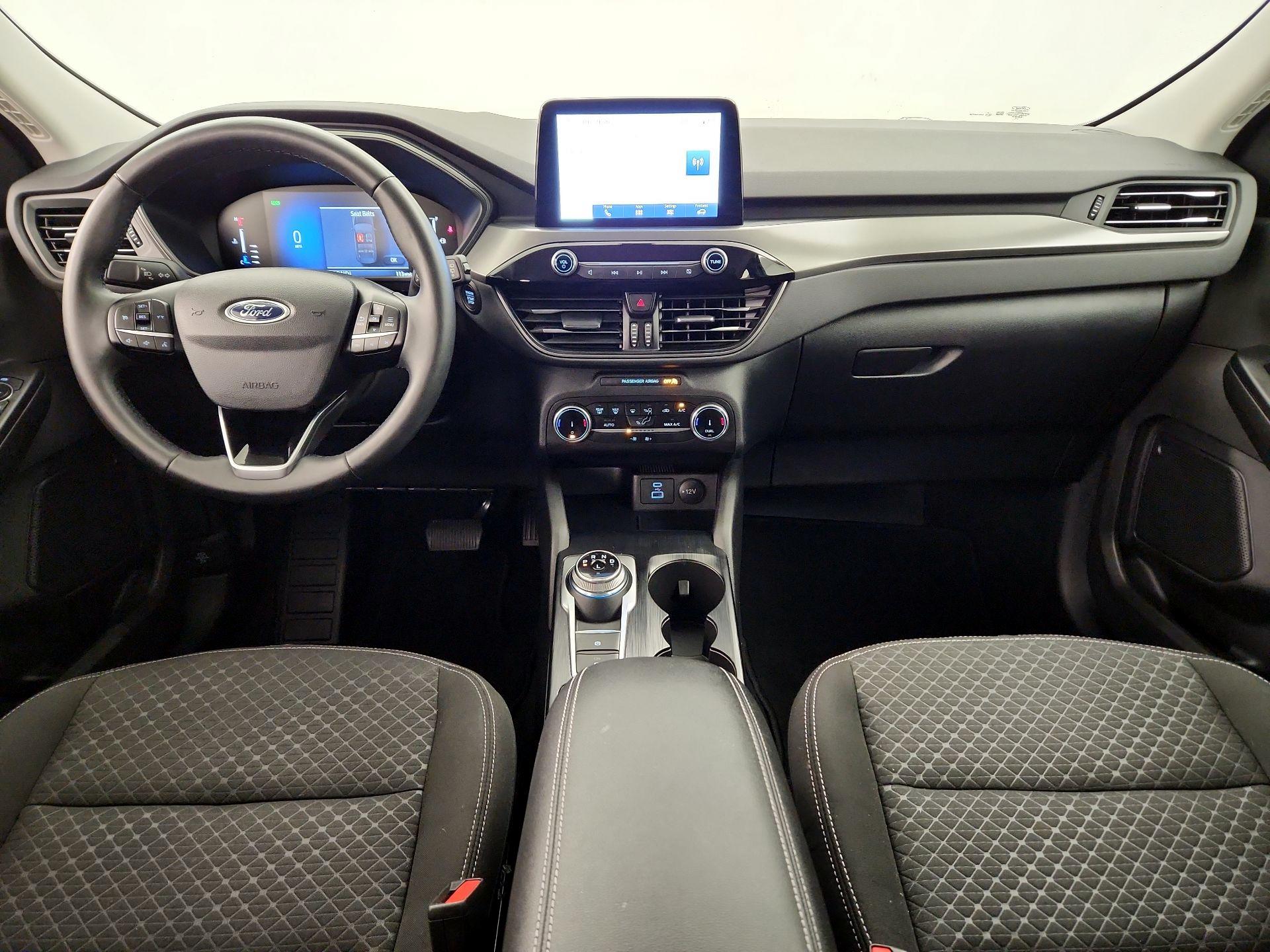 Thumbnail: 2023 Ford Escape - 9