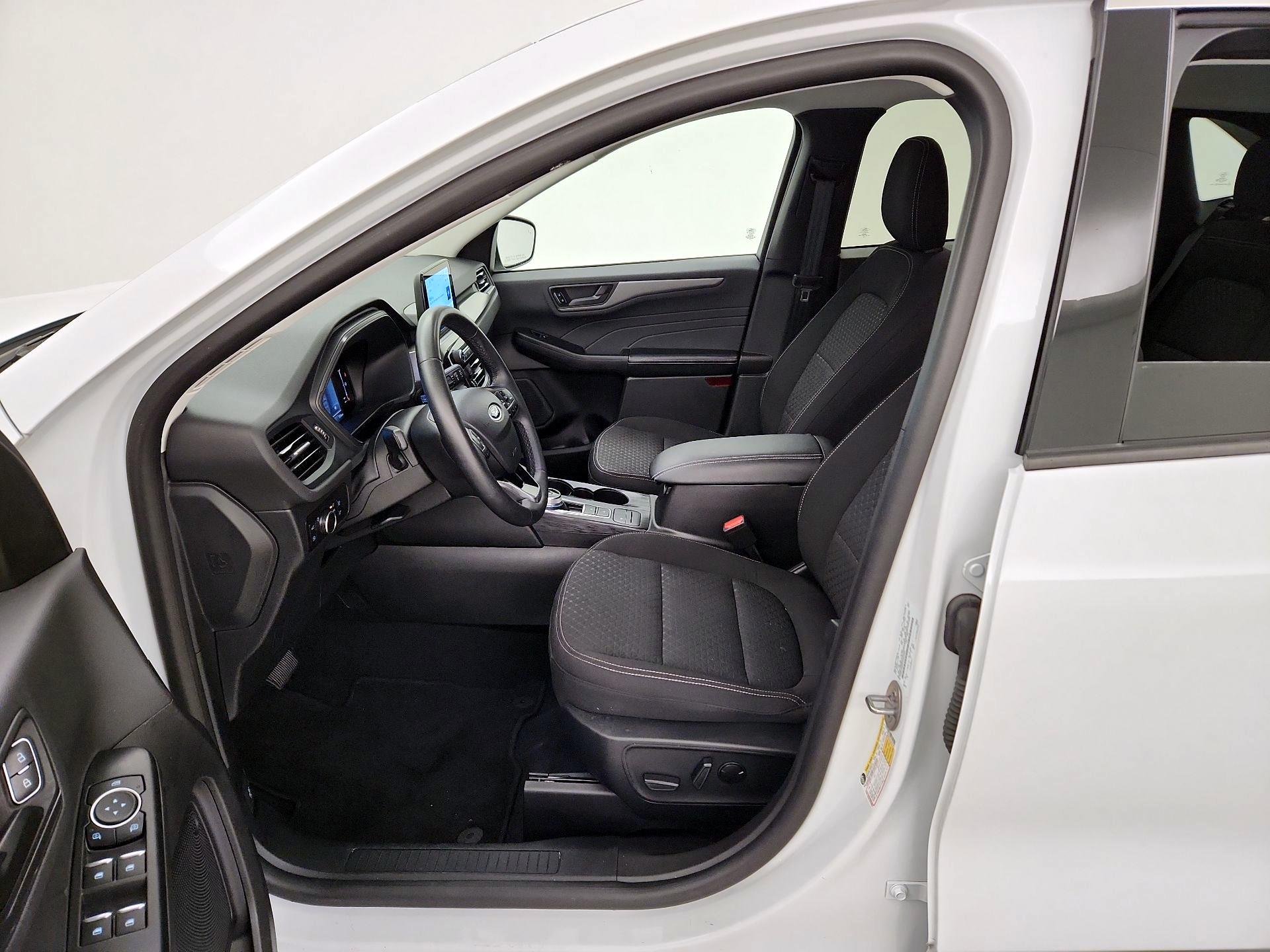 Thumbnail: 2023 Ford Escape - 11